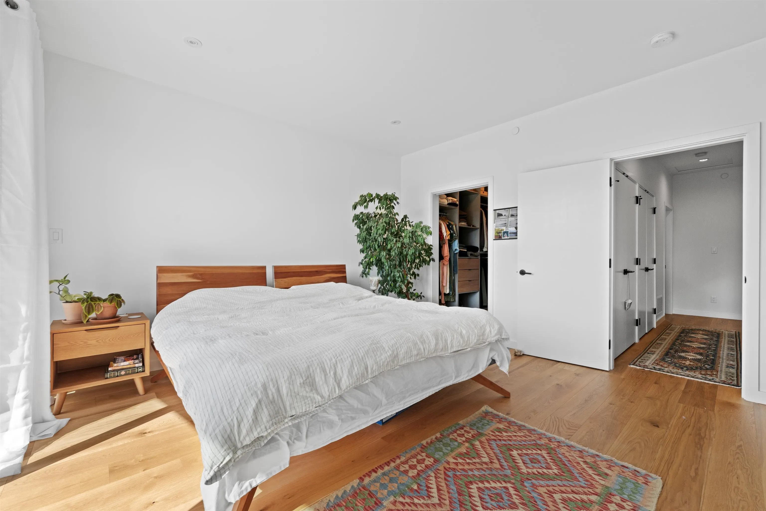 40822 The Crescent