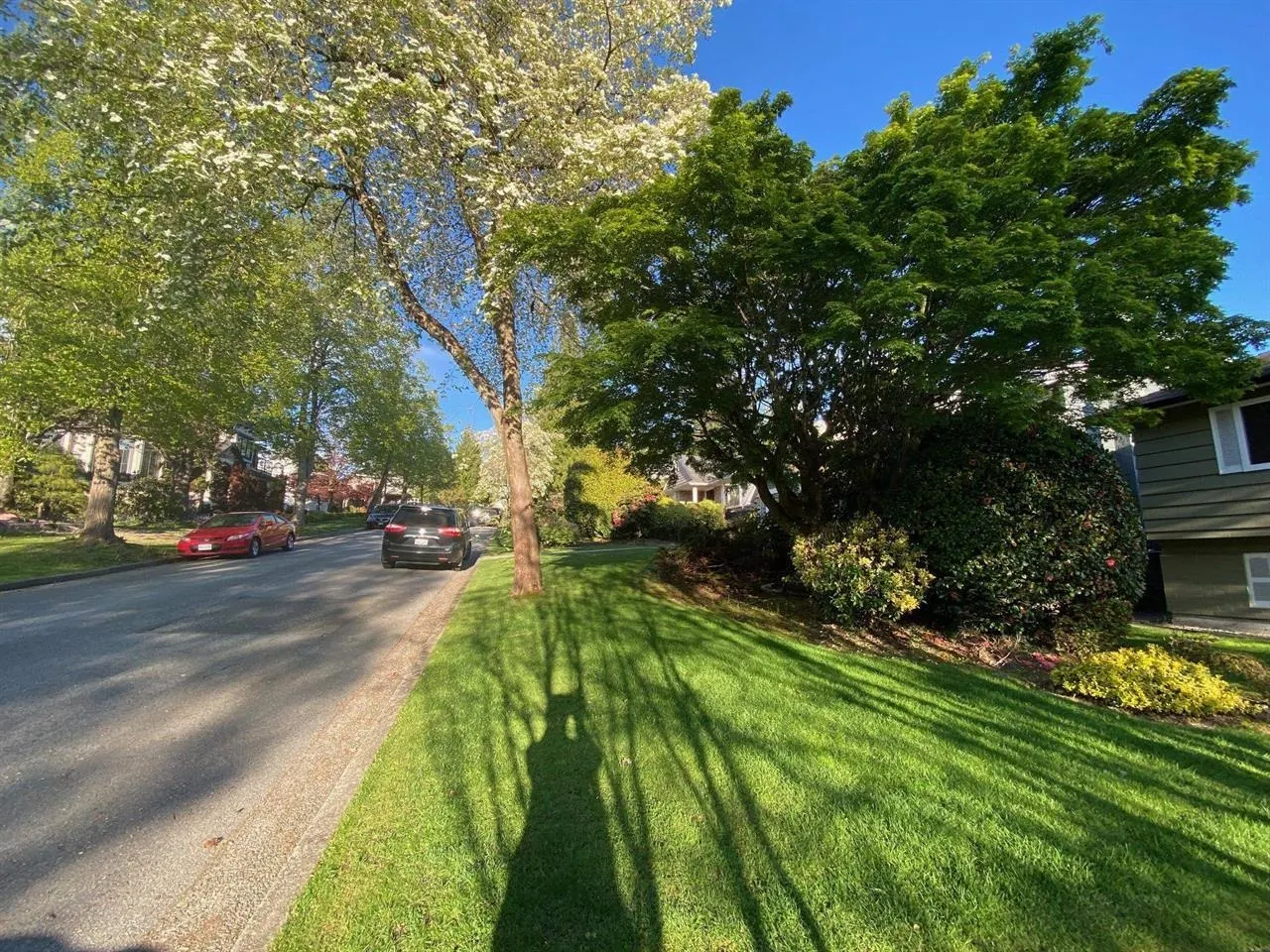 2056 W 29th Avenue