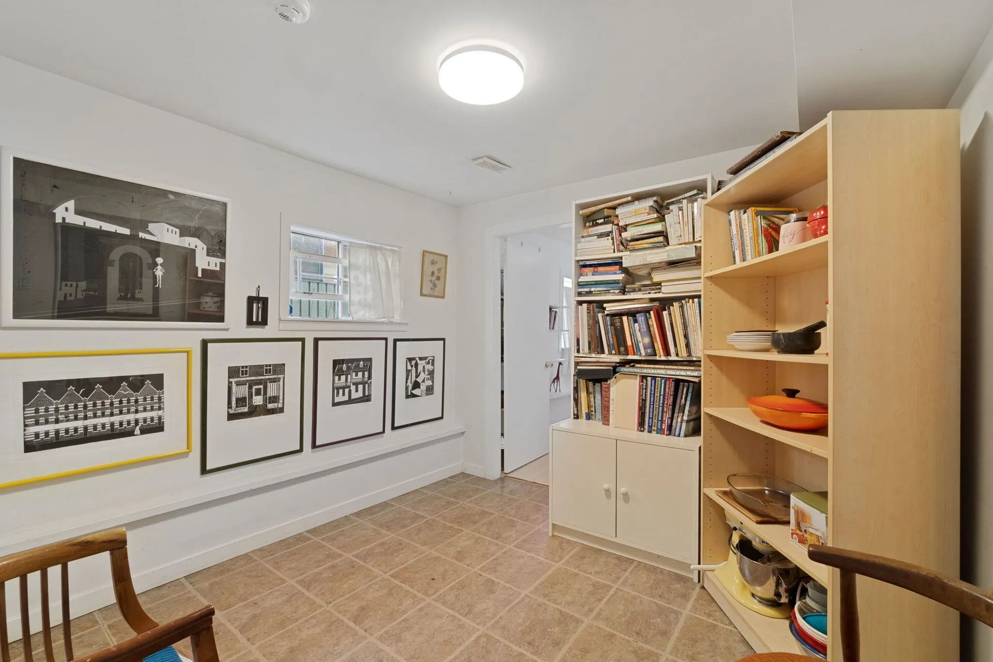 19 E 26th Avenue
