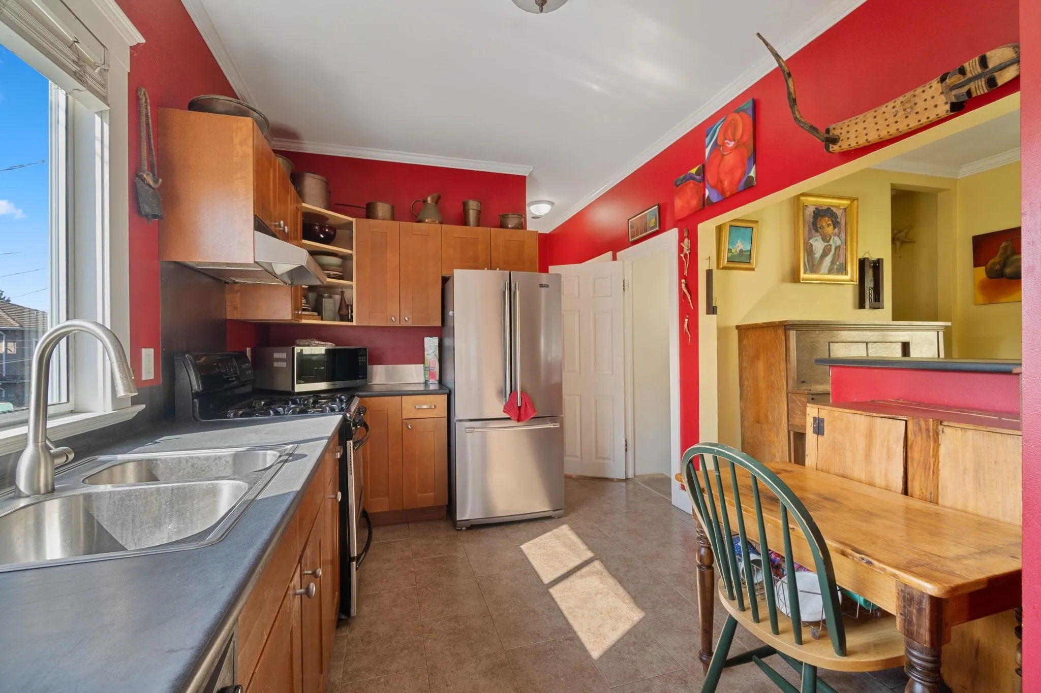 19 E 26th Avenue