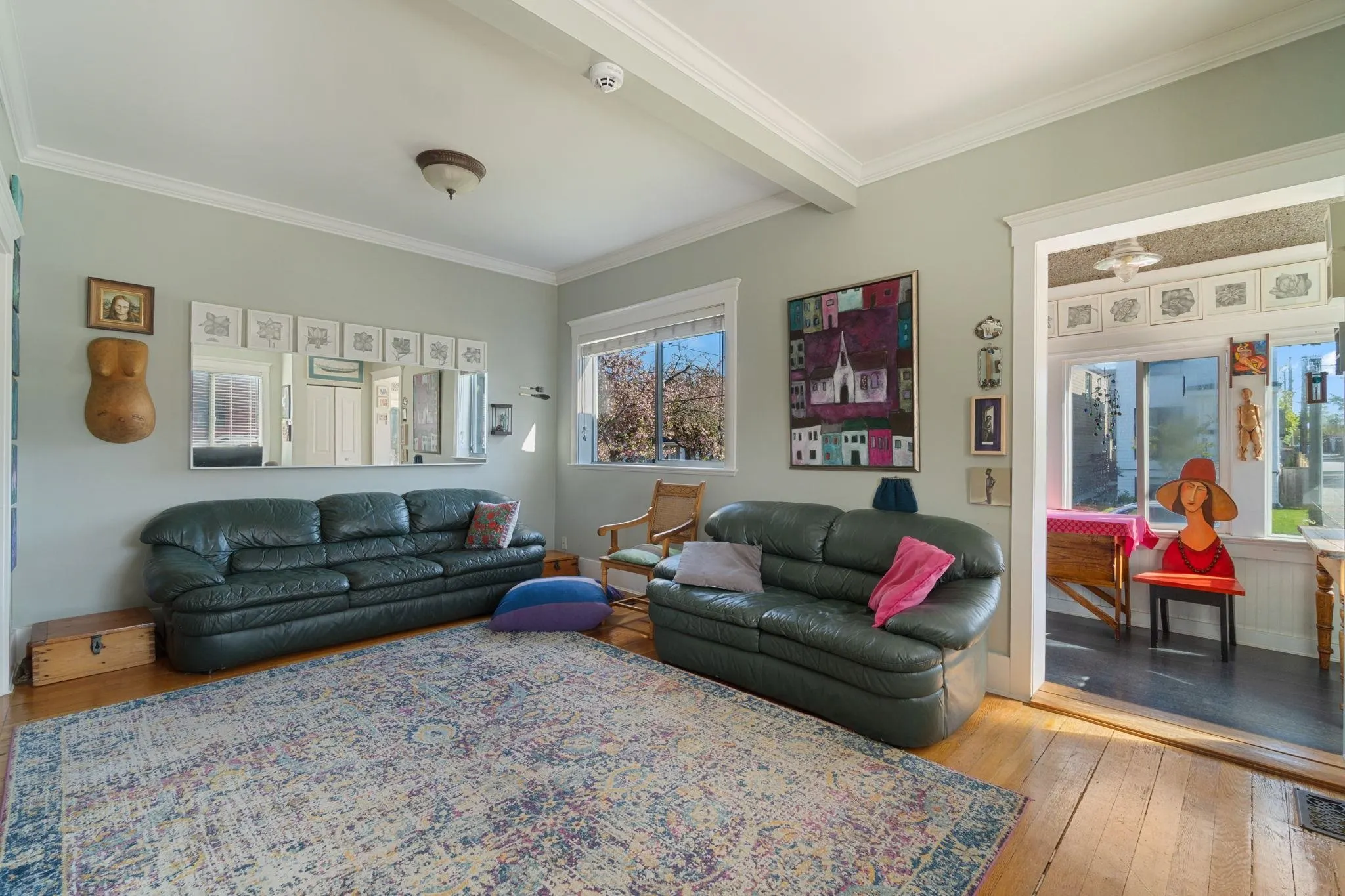 19 E 26th Avenue