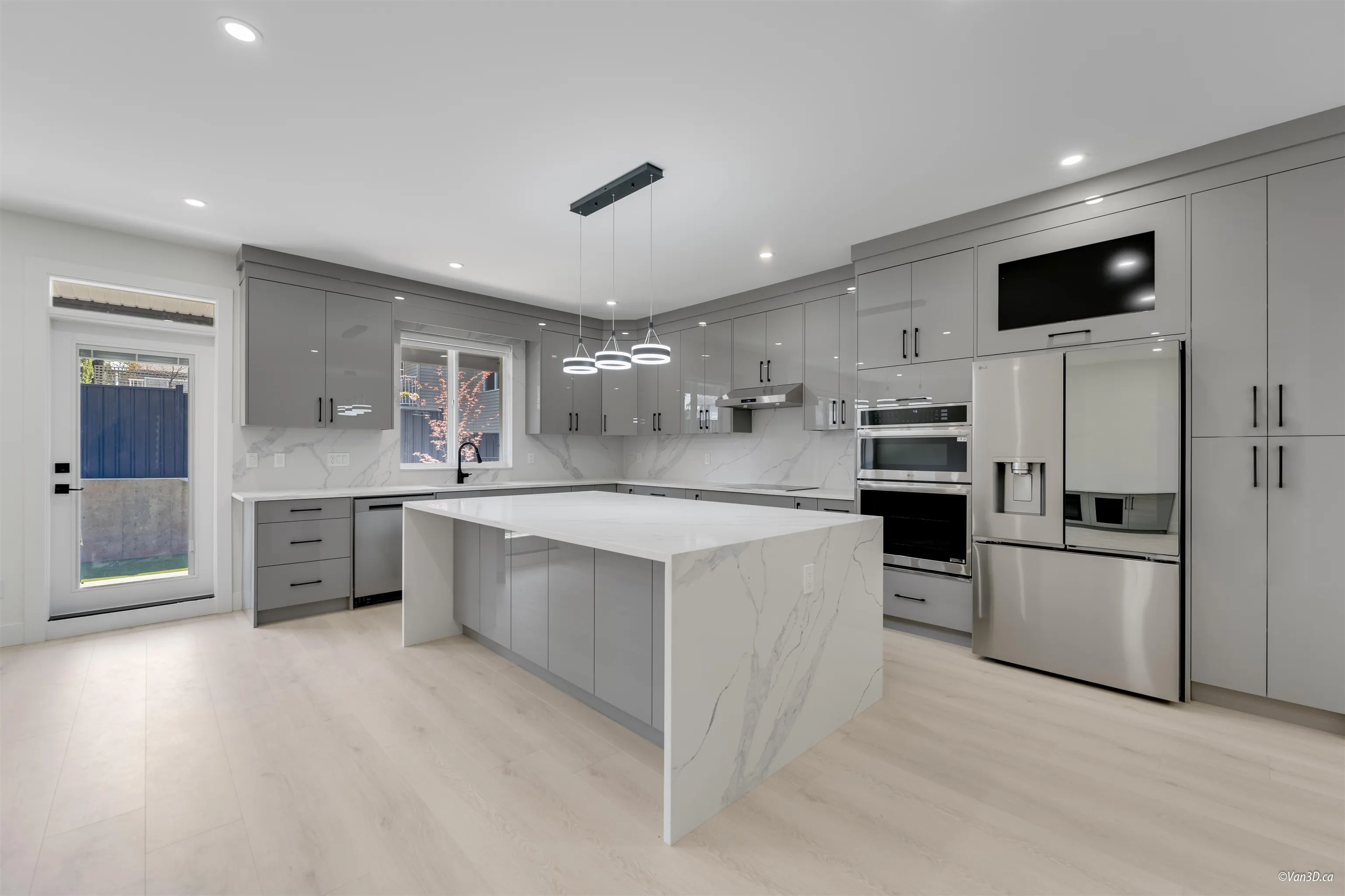 1682 Mckenzie Road