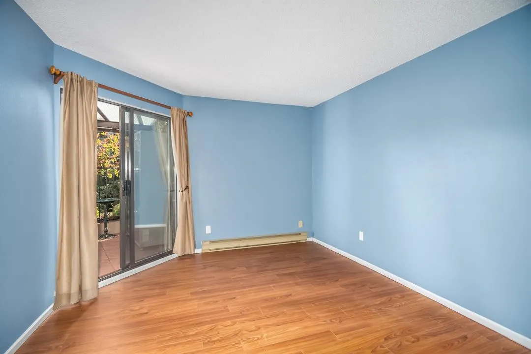 10 11900 228th Street