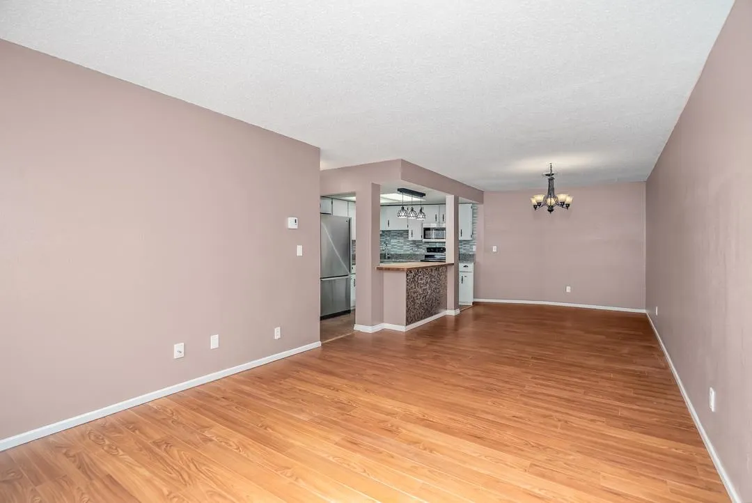 10 11900 228th Street