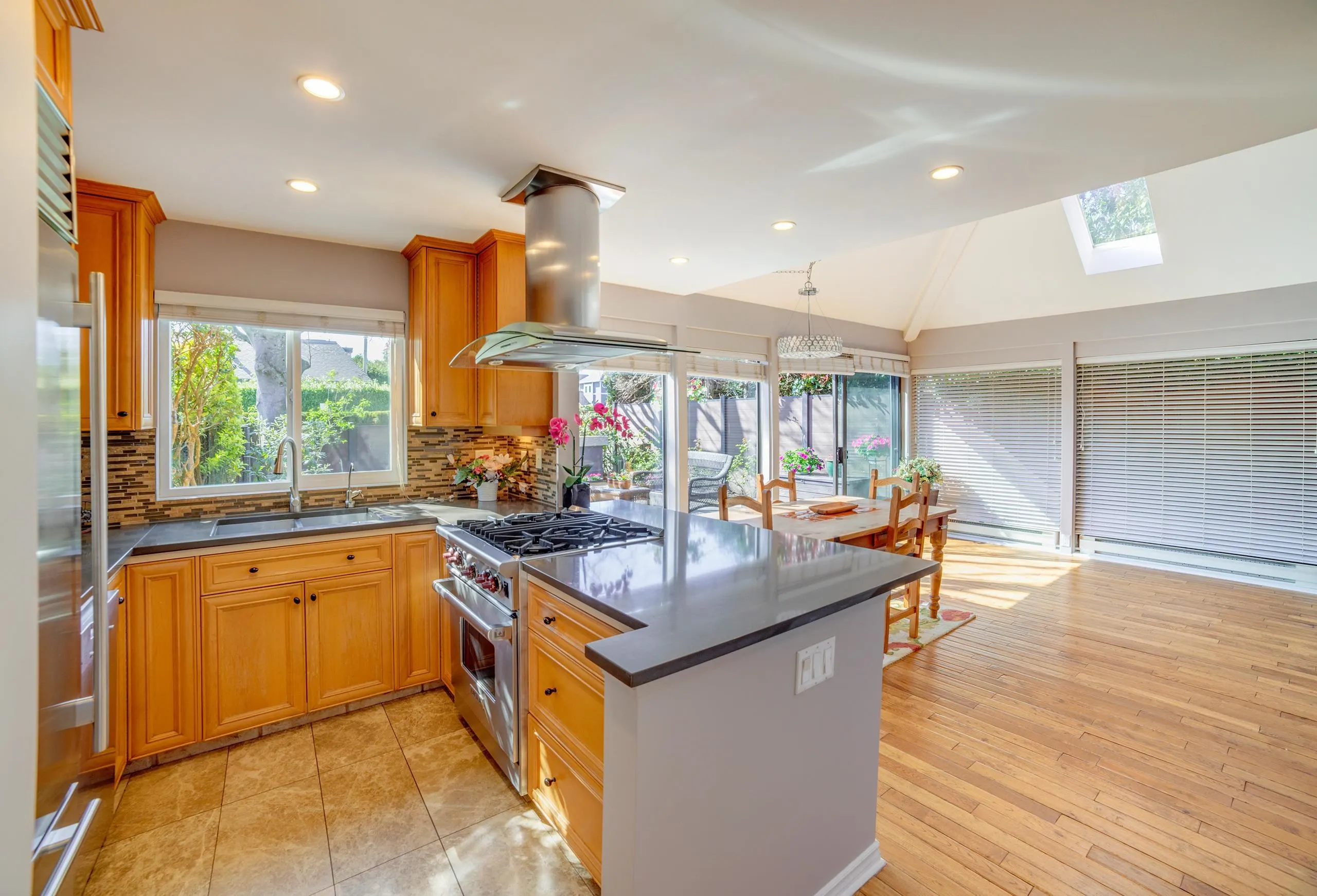 1304 Maple Street
