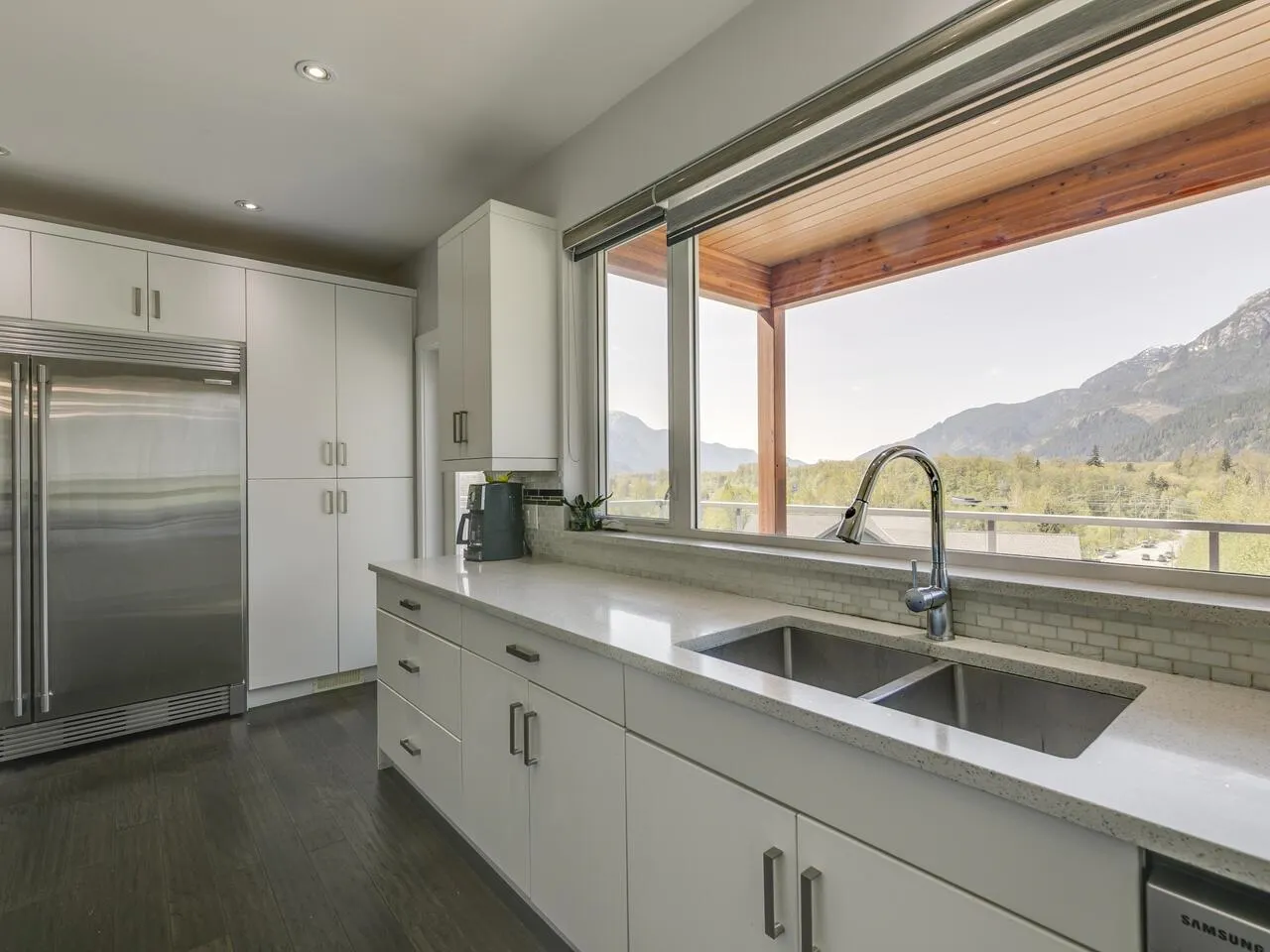 41230 Rockridge Place