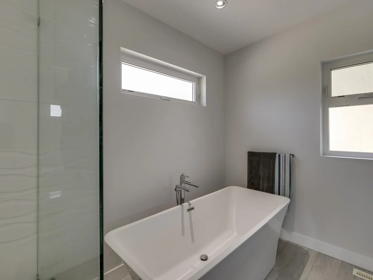 41230 Rockridge Place