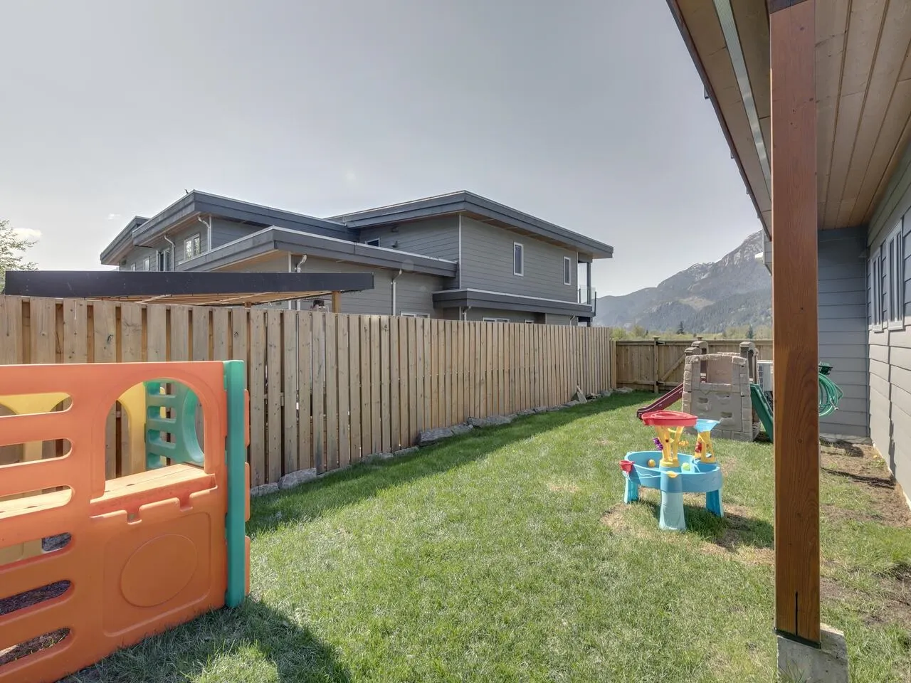 41230 Rockridge Place