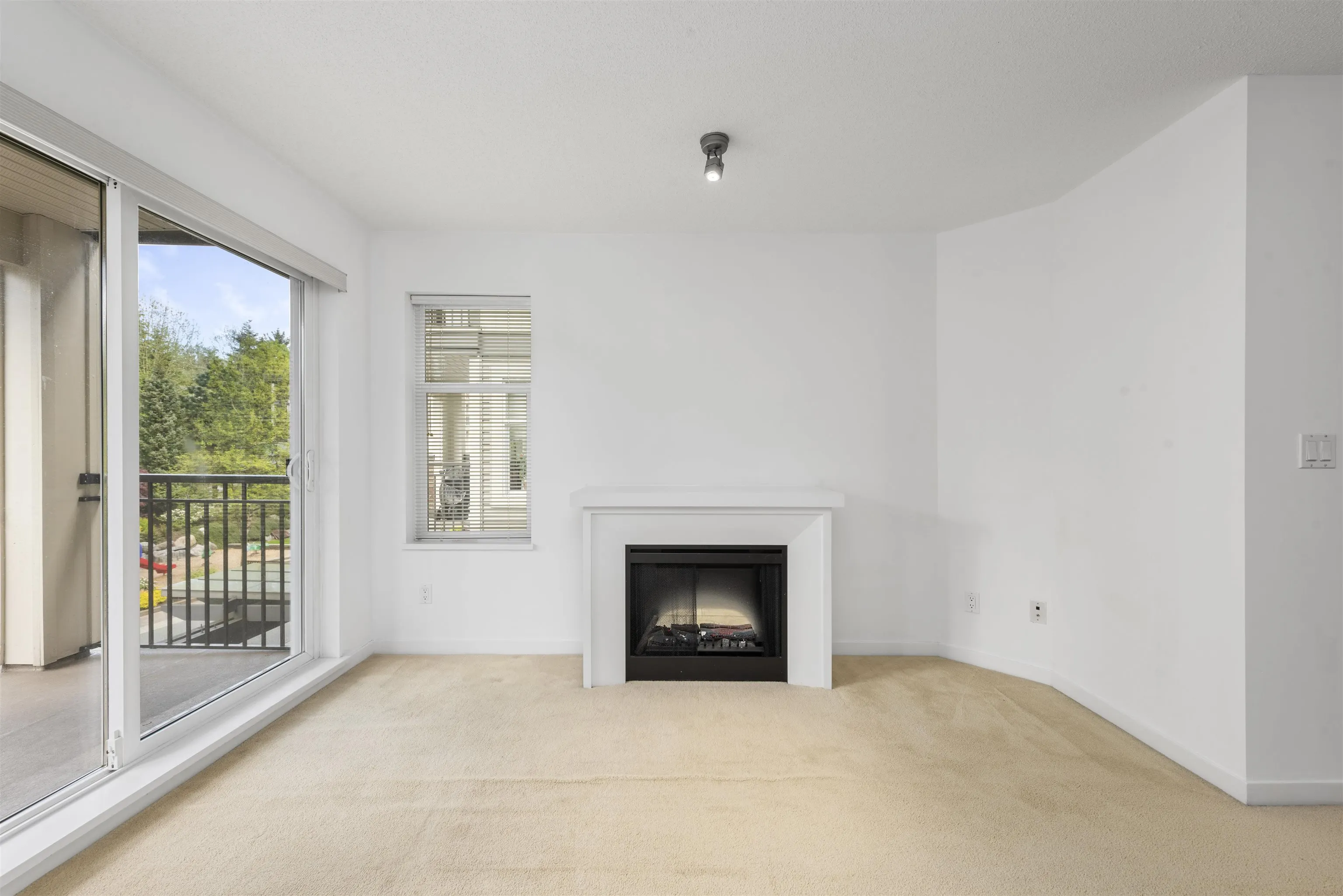309 4768 Brentwood Drive