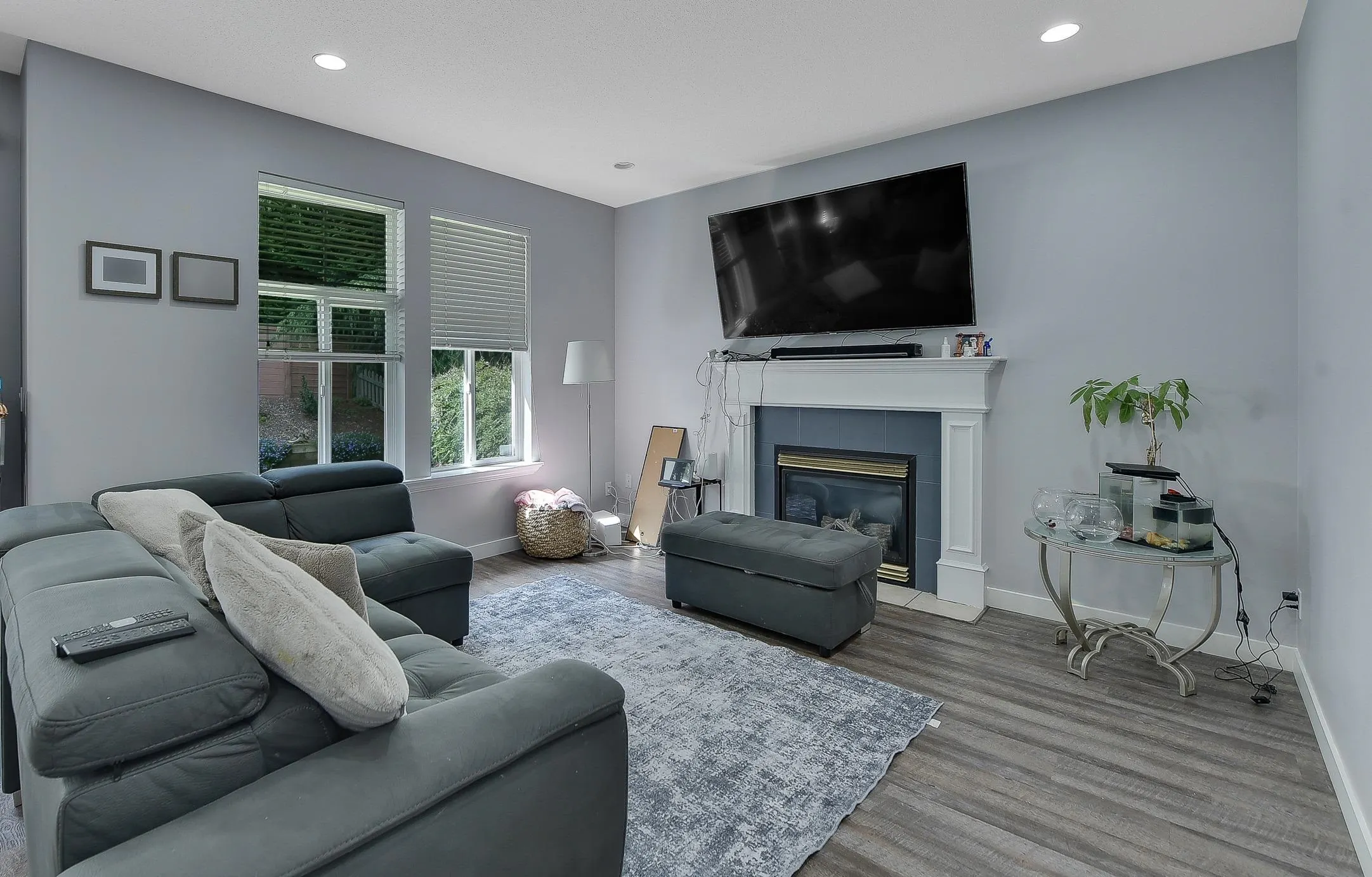 #23 5811 122 Street