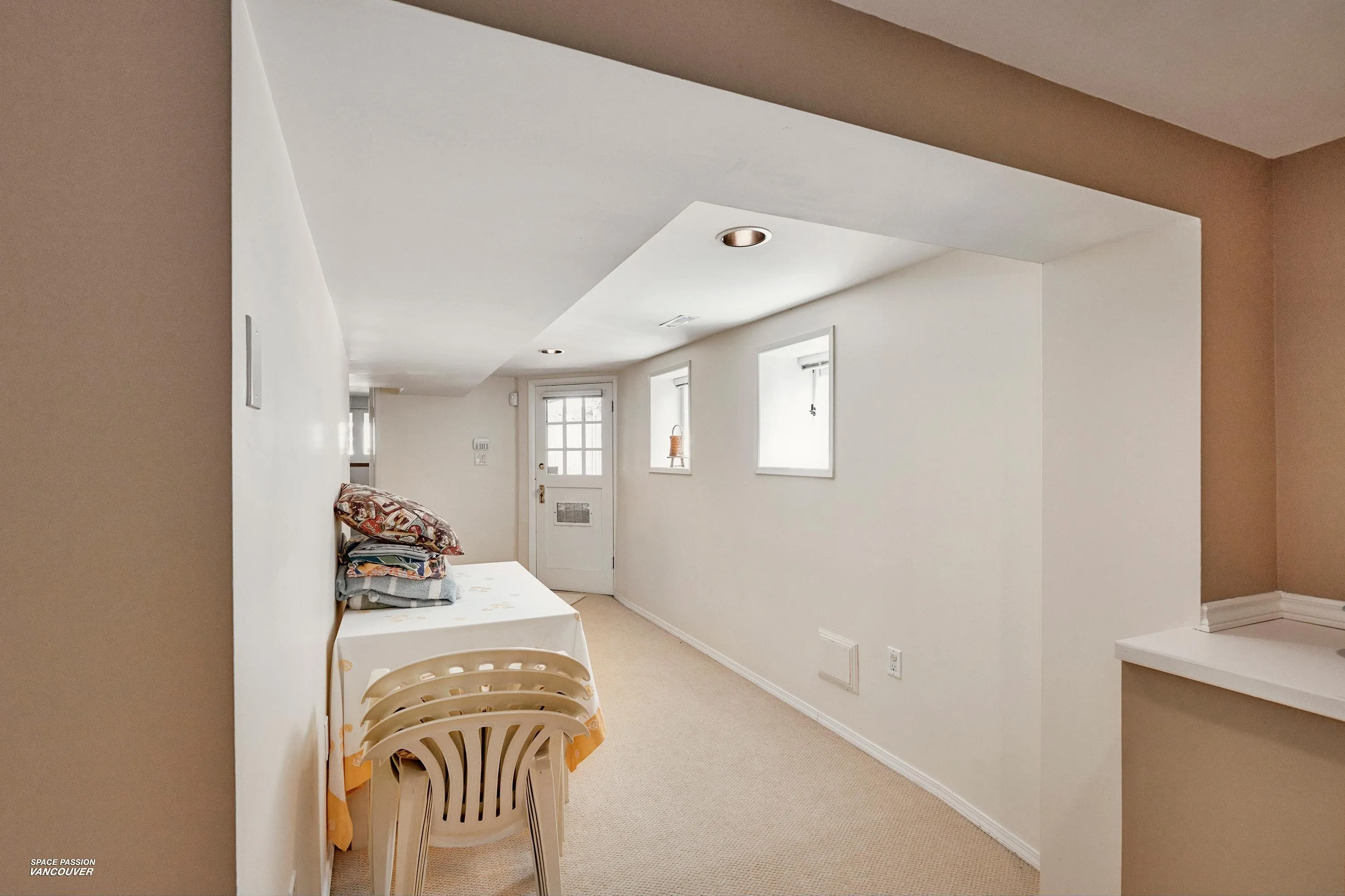 1355 W 33rd Avenue