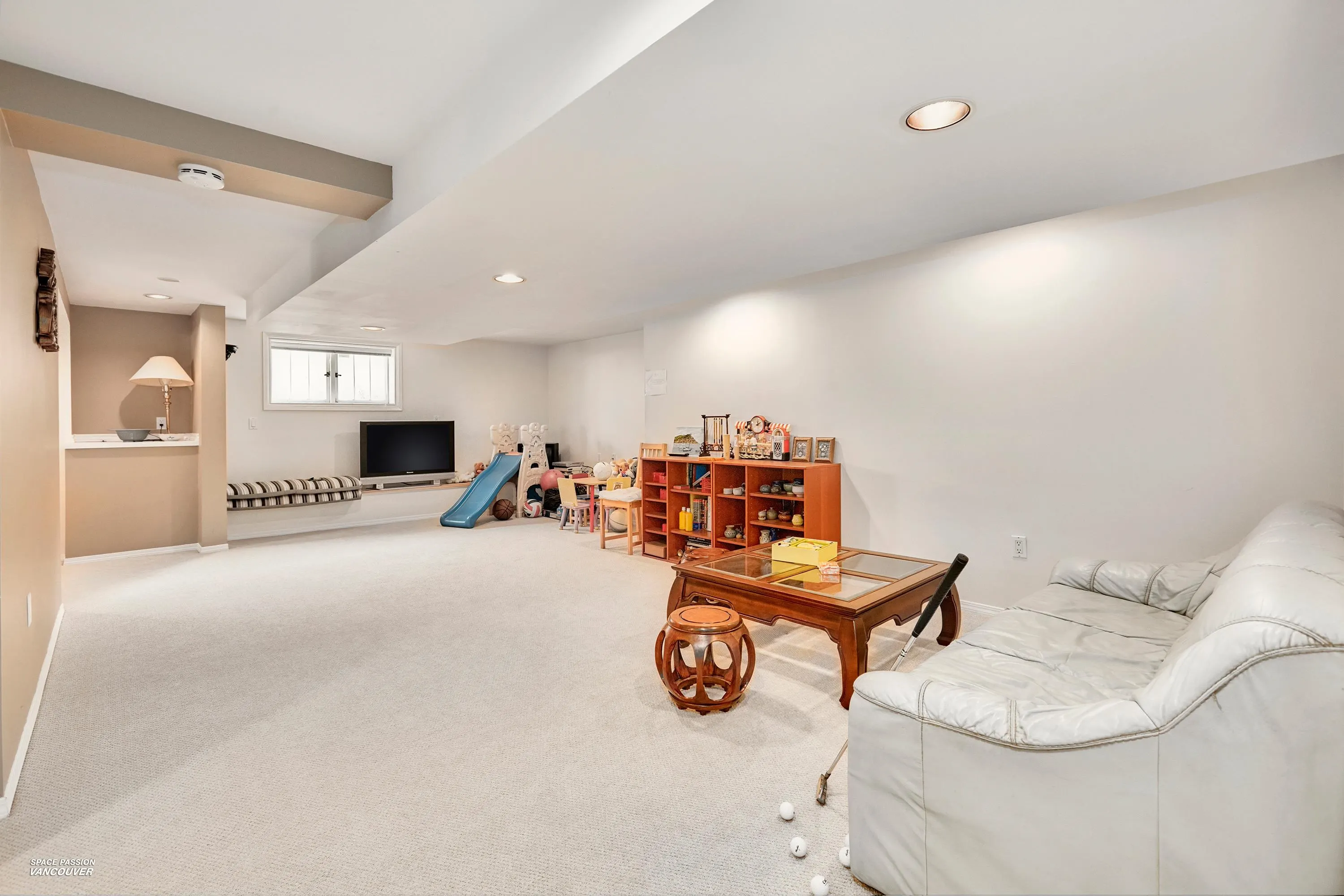 1355 W 33rd Avenue