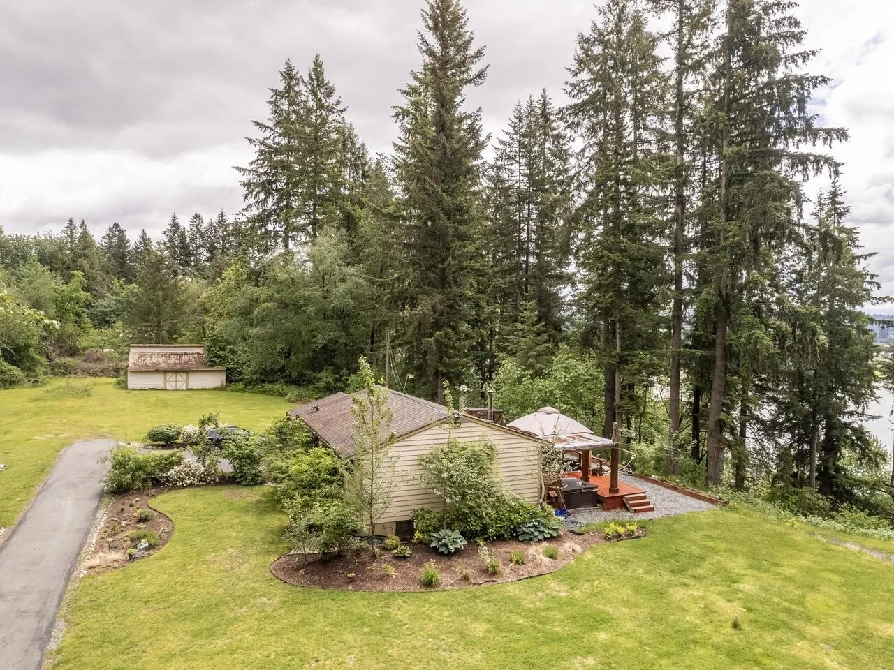 26521 Lougheed Highway