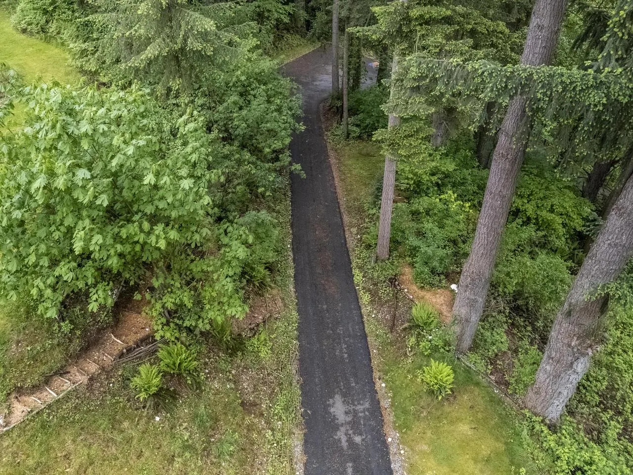 26521 Lougheed Highway