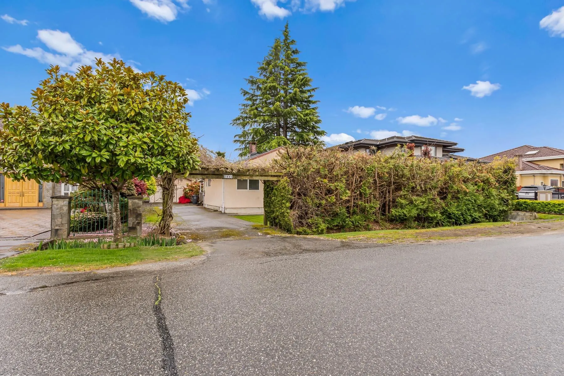 7440 Belair Drive