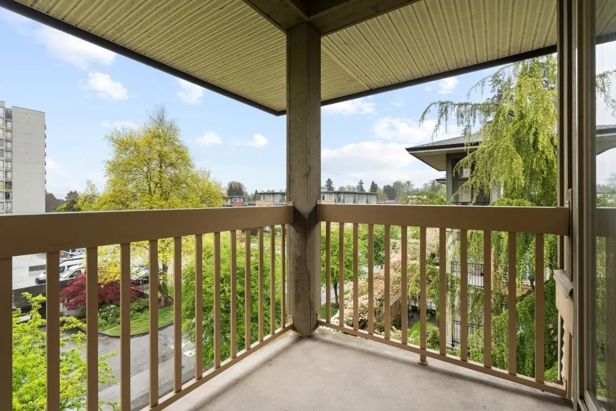 411 2338 Western Parkway