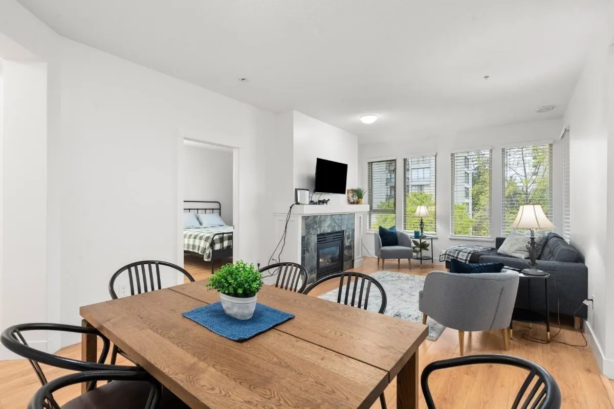 411 2338 Western Parkway