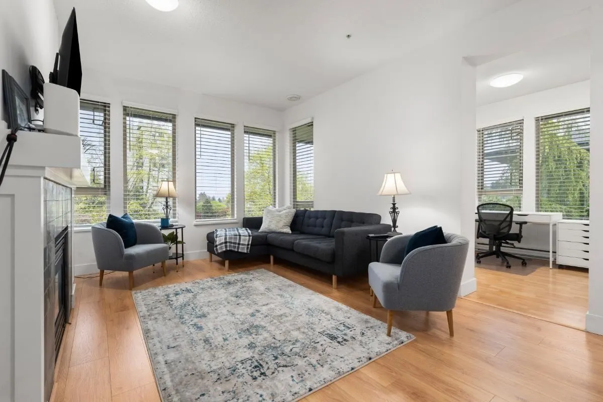 411 2338 Western Parkway