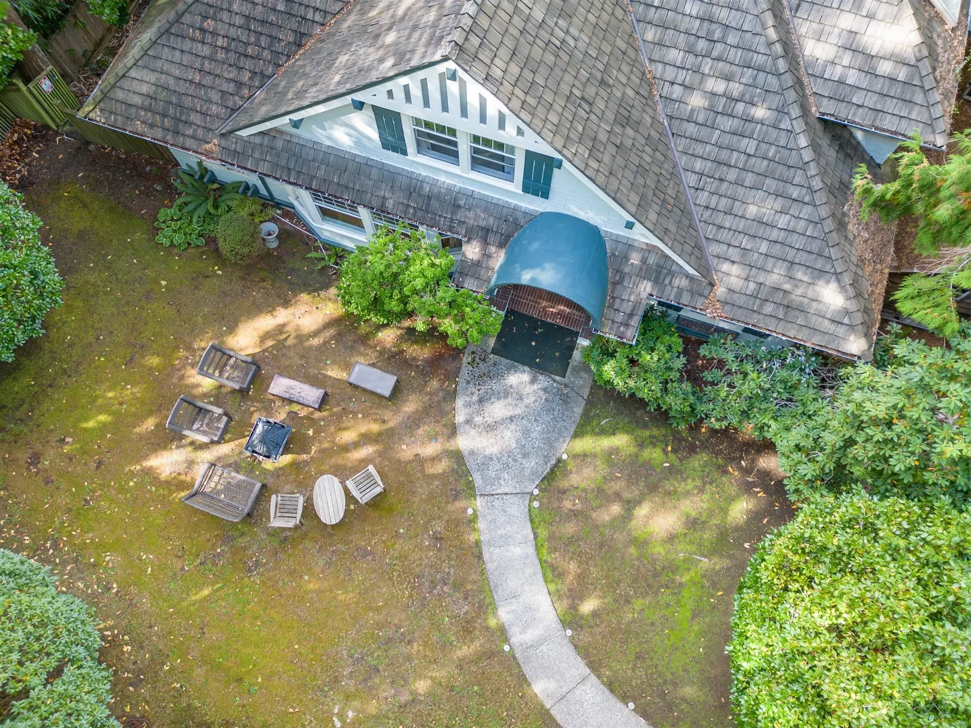 4637 Angus Drive