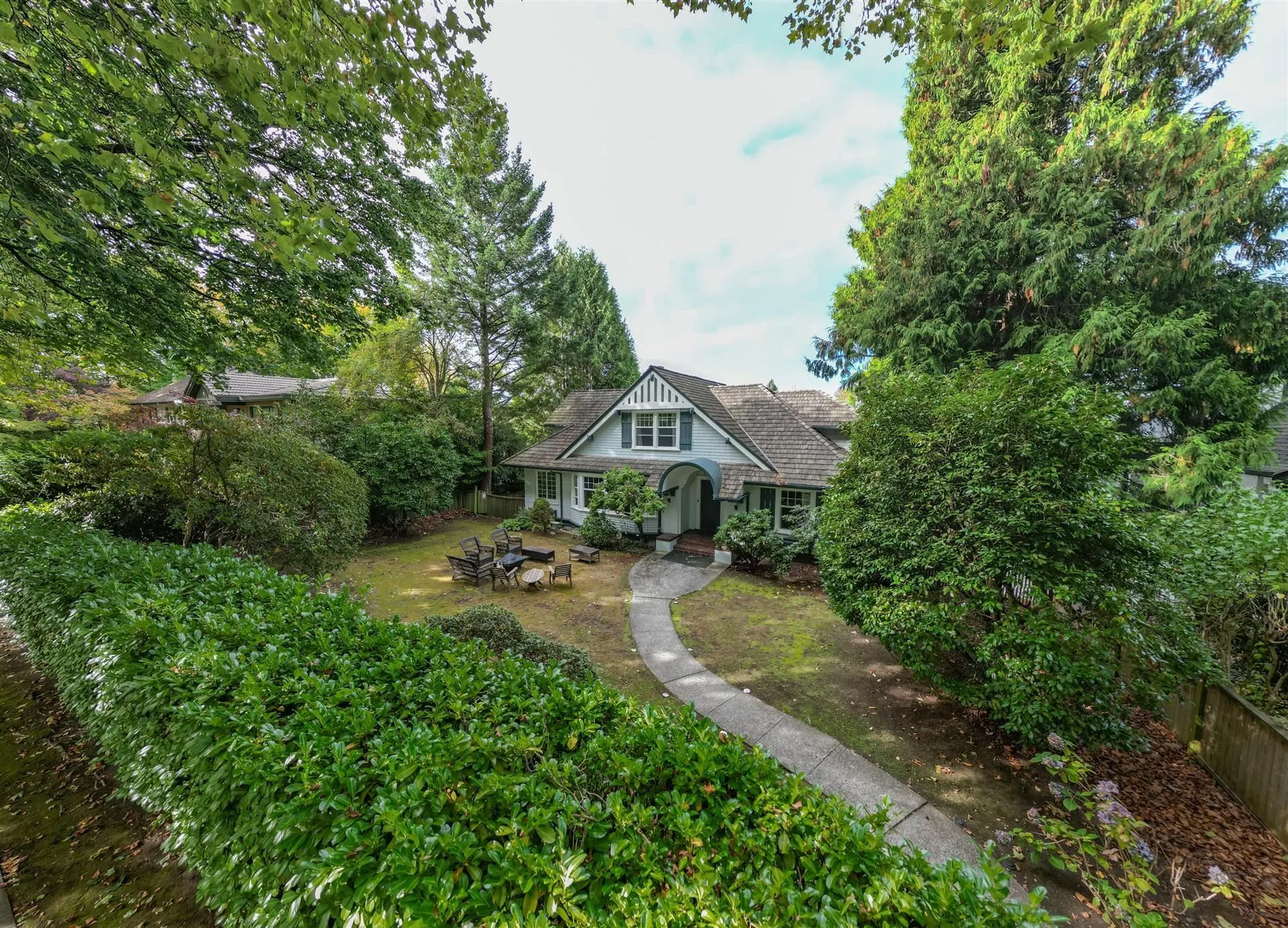 4637 Angus Drive