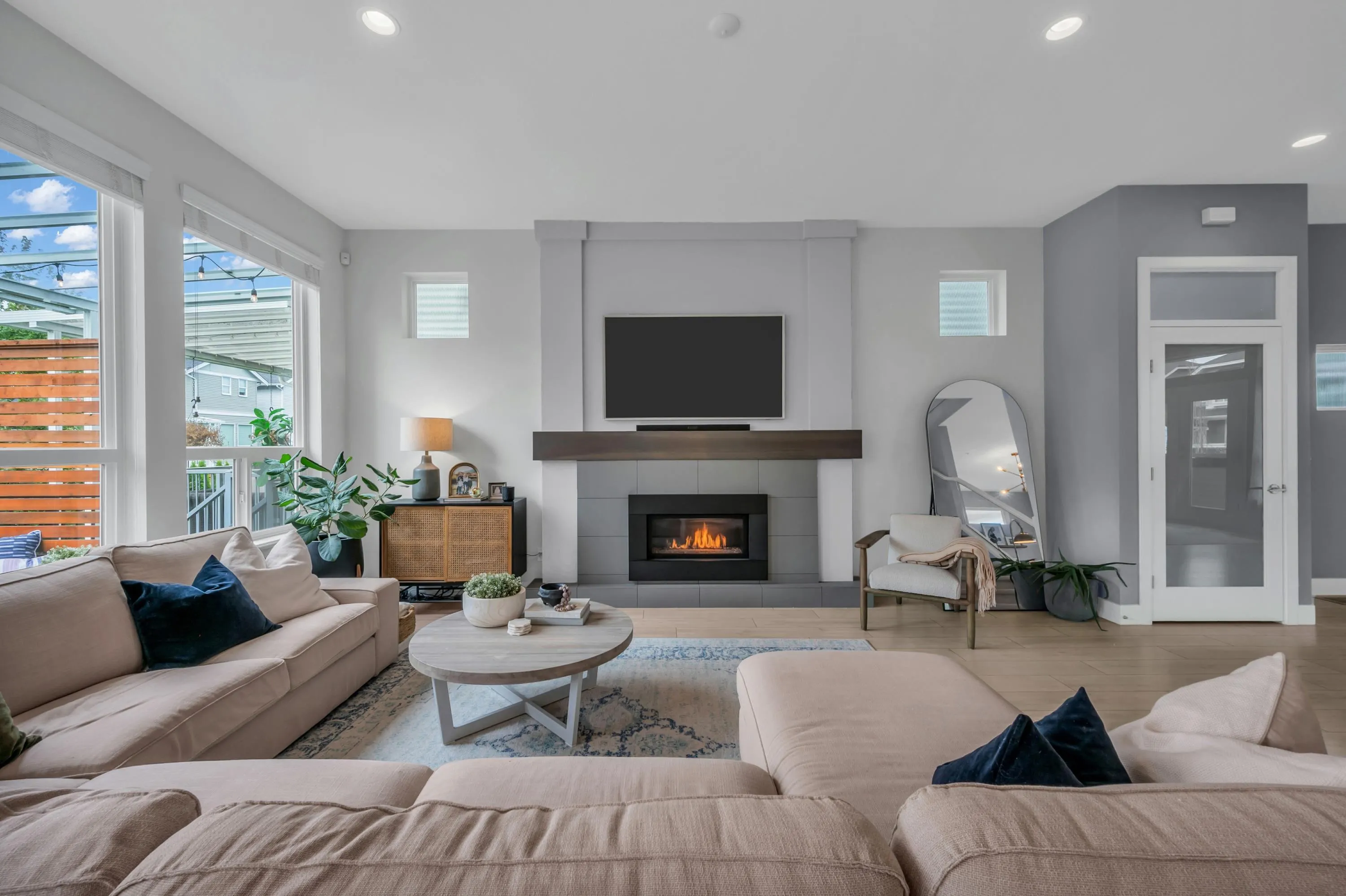 10293 Wynnyk Way