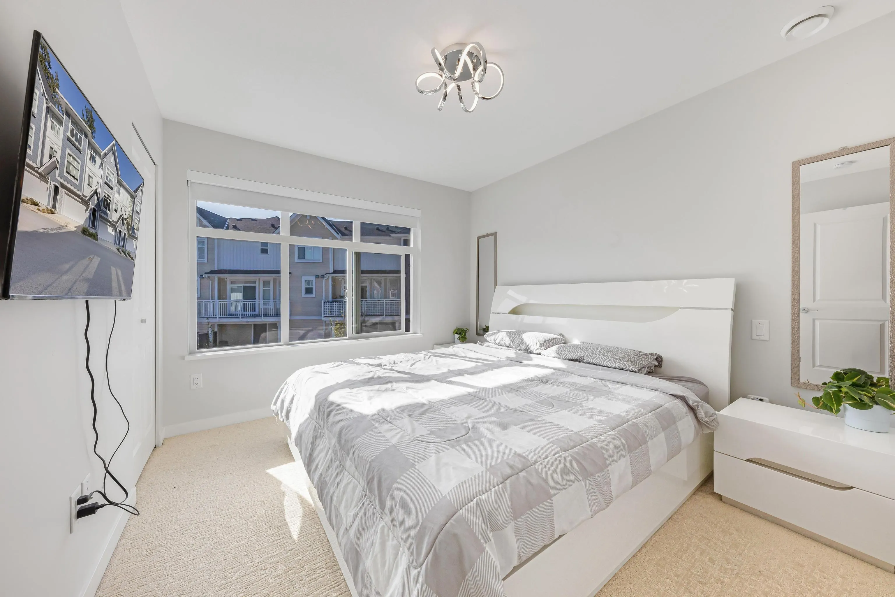 1018 11280 Pazarena Place