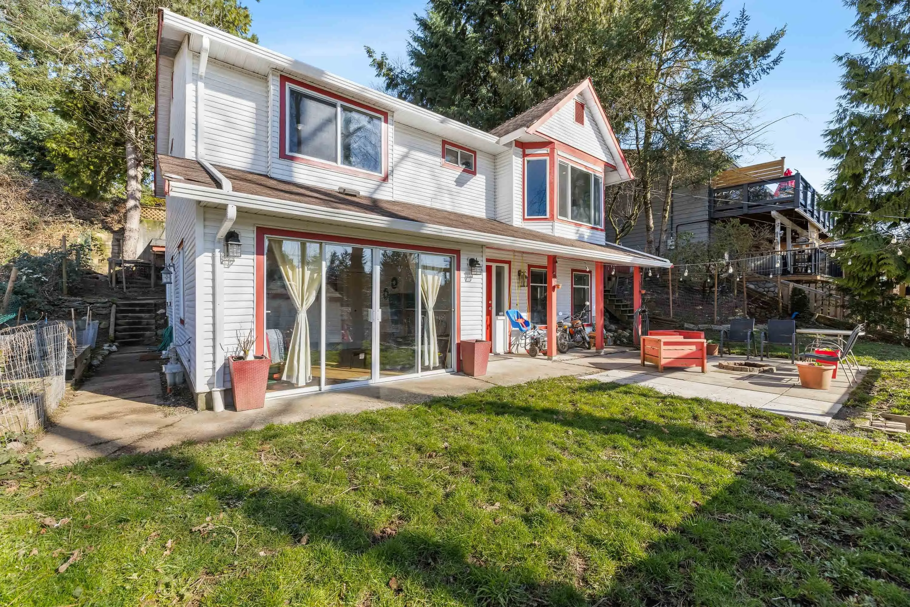 32350 Bear Crescent