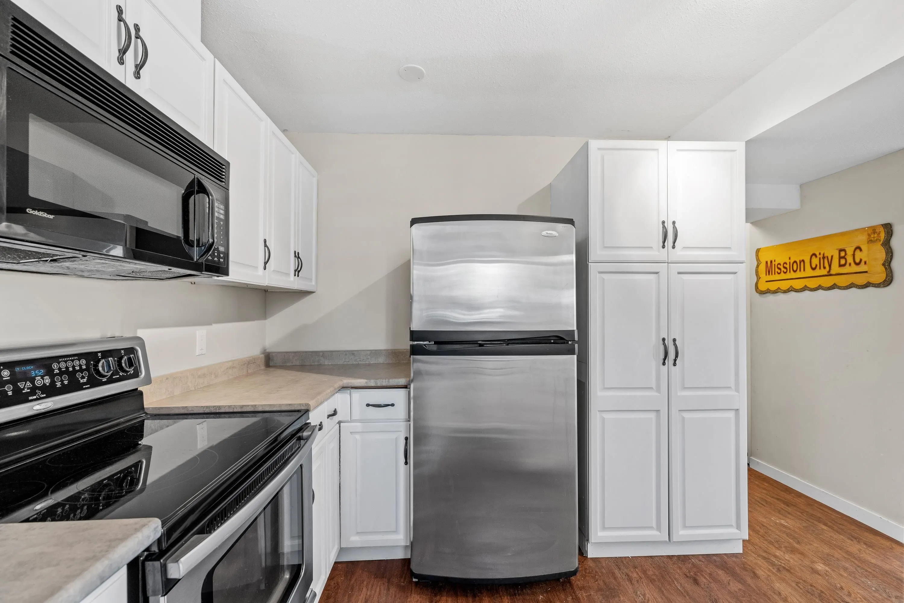 32350 Bear Crescent