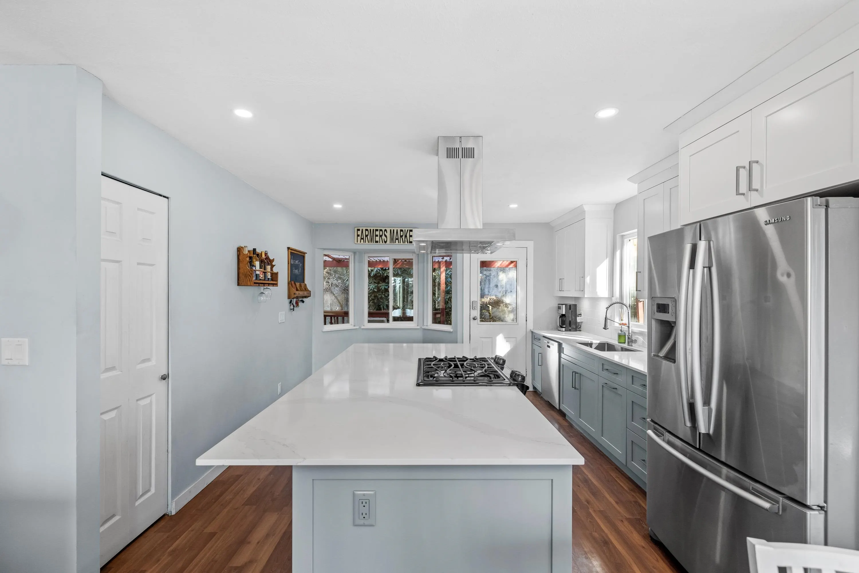 32350 Bear Crescent
