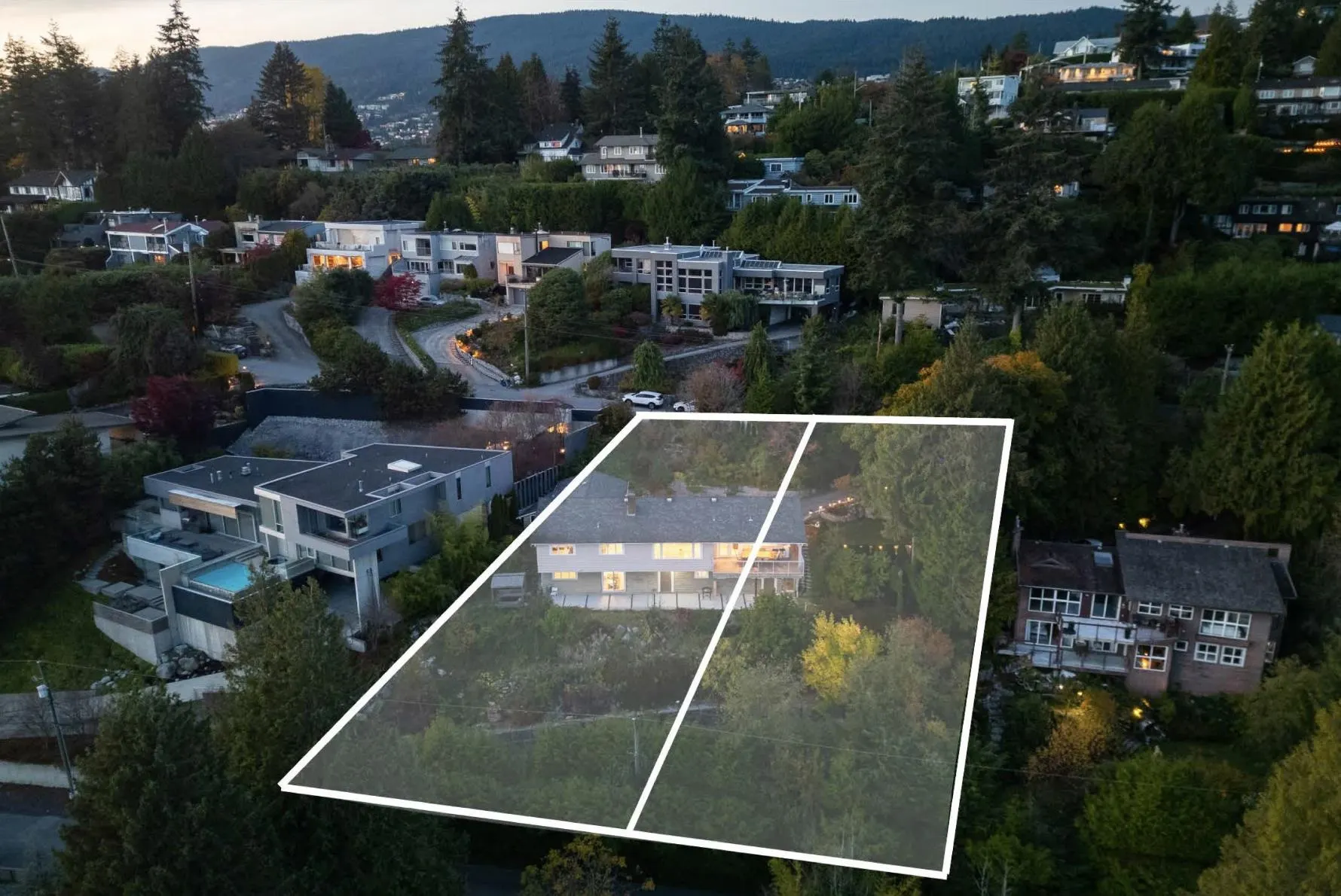 930 Esquimalt Avenue