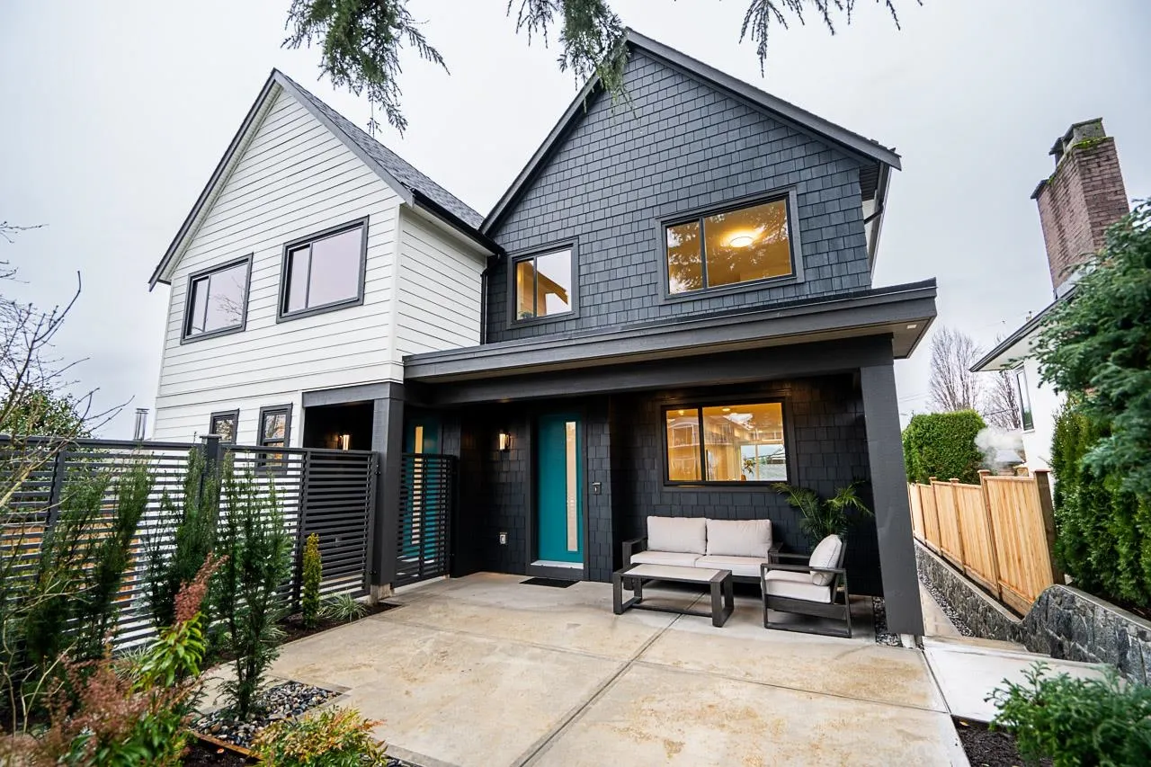 3537 Cambridge Street