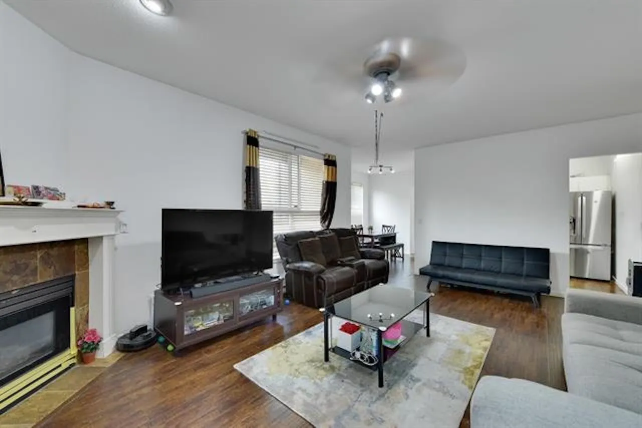 104 14993 101a Avenue