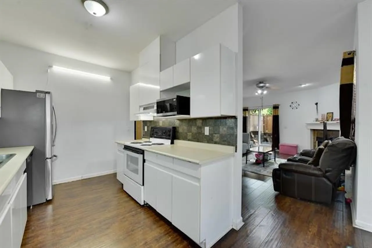 104 14993 101a Avenue