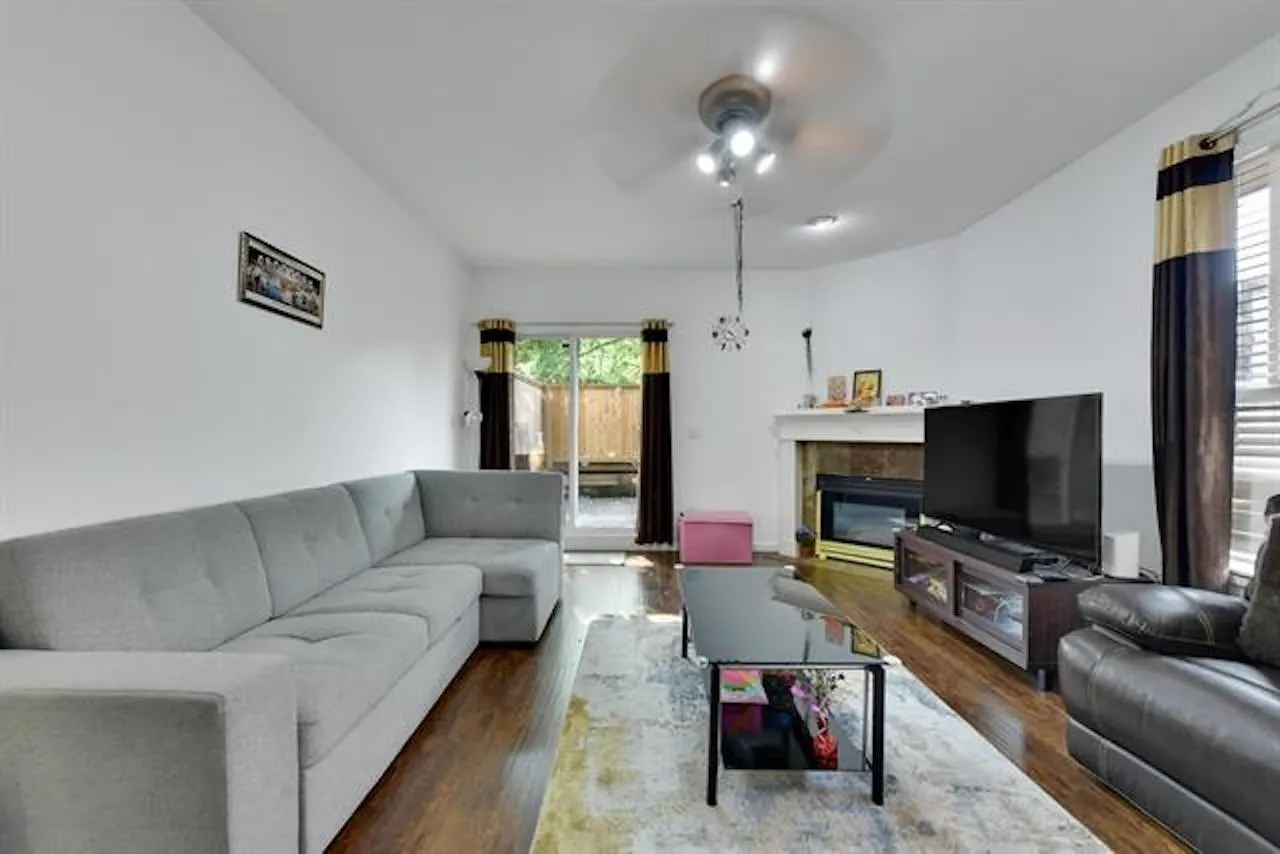 104 14993 101a Avenue