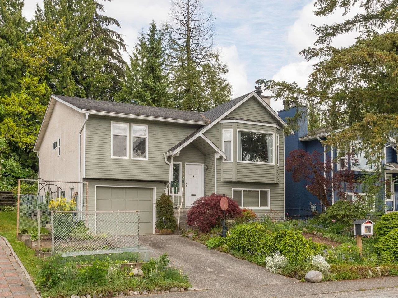 1409 Gabriola Drive