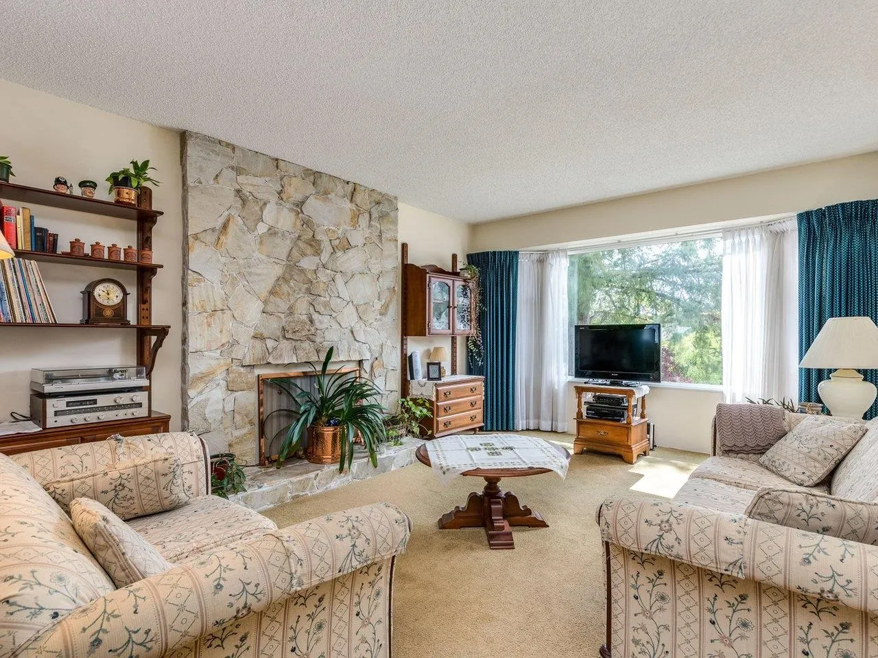 1409 Gabriola Drive