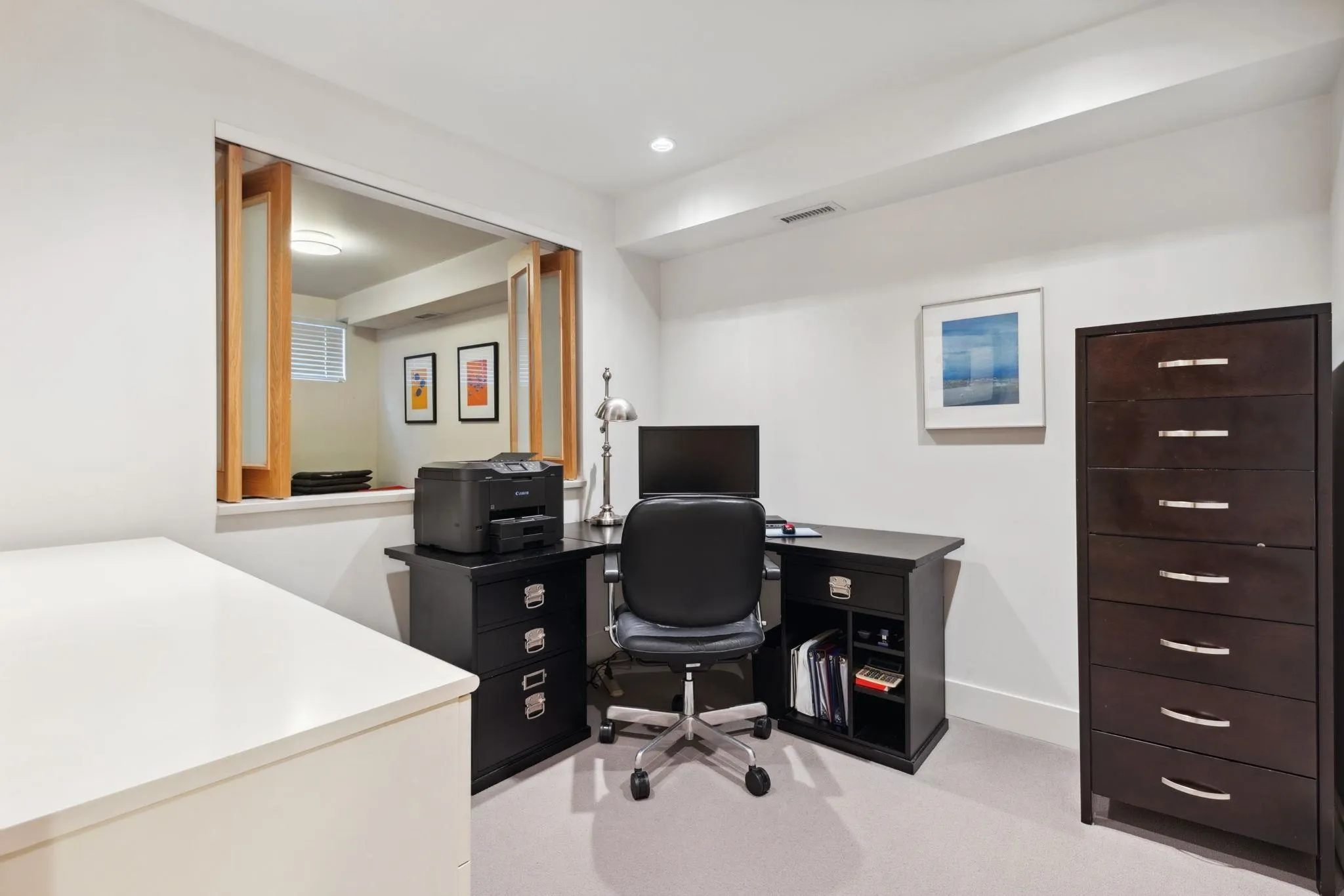 2925 Wall Street