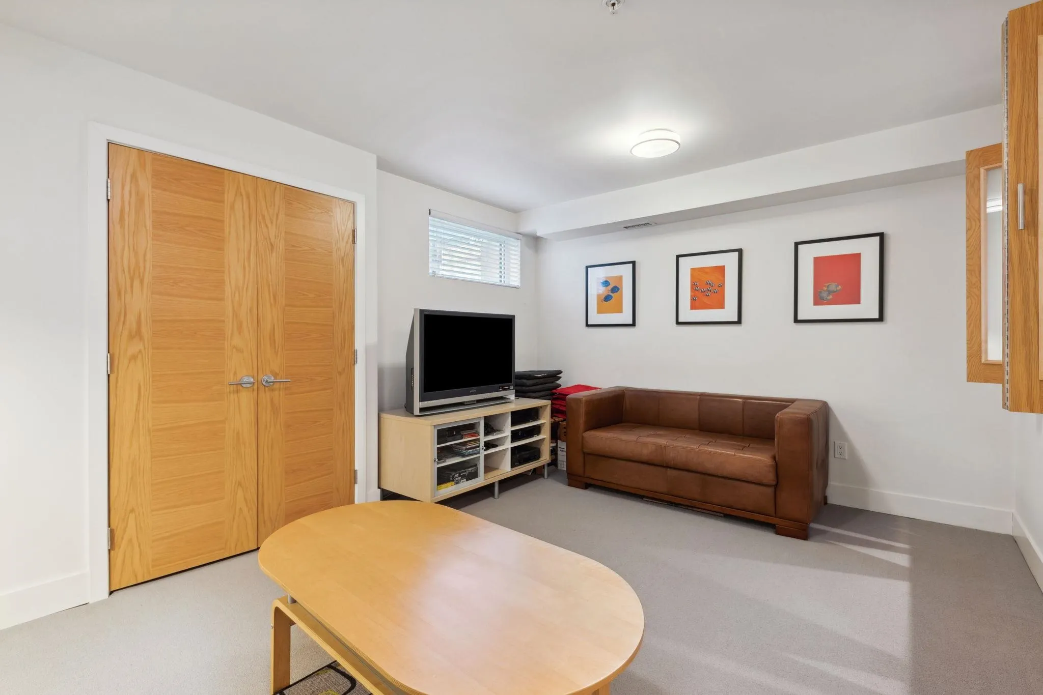 2925 Wall Street