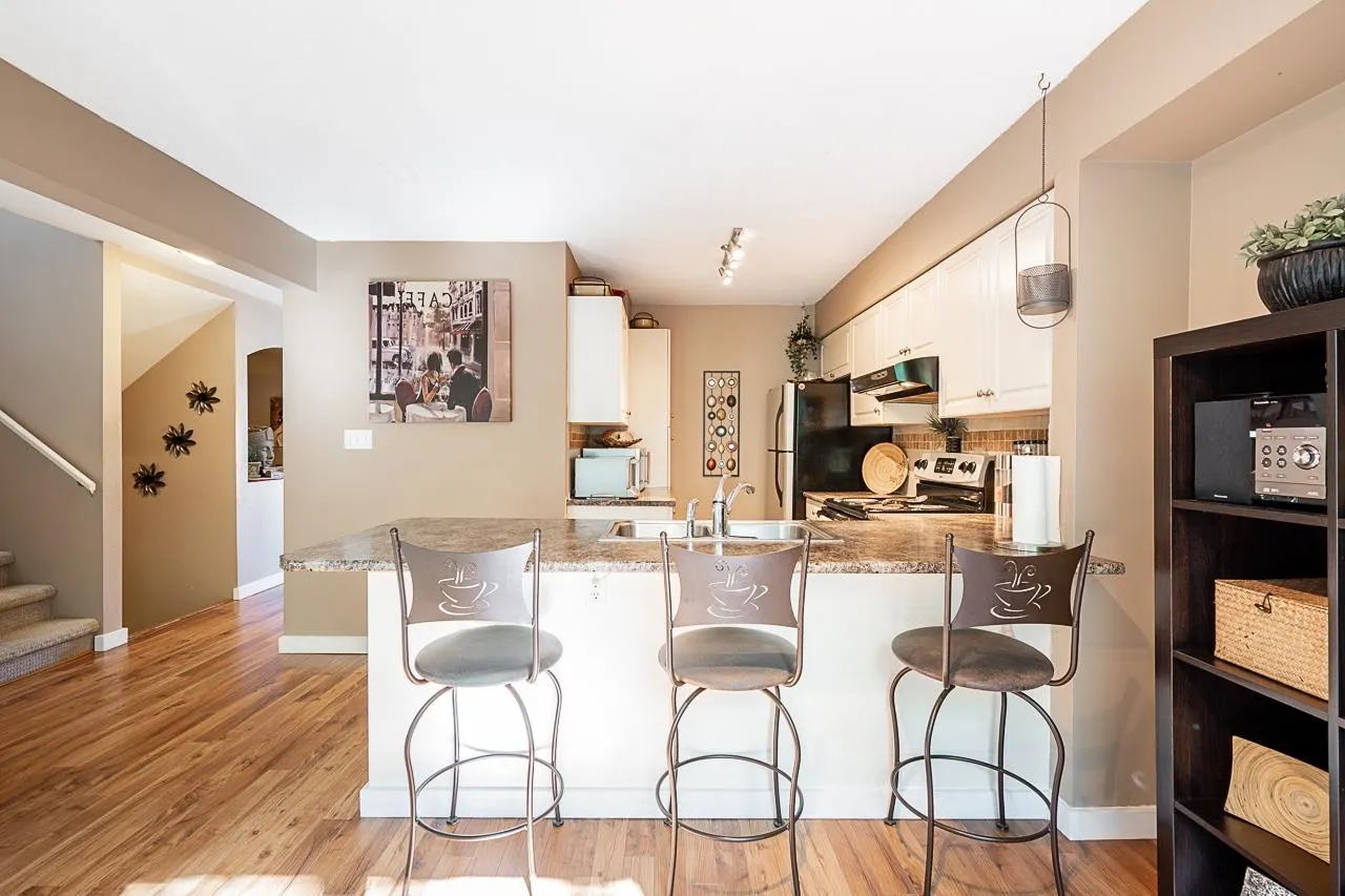 17 10238 155a Street