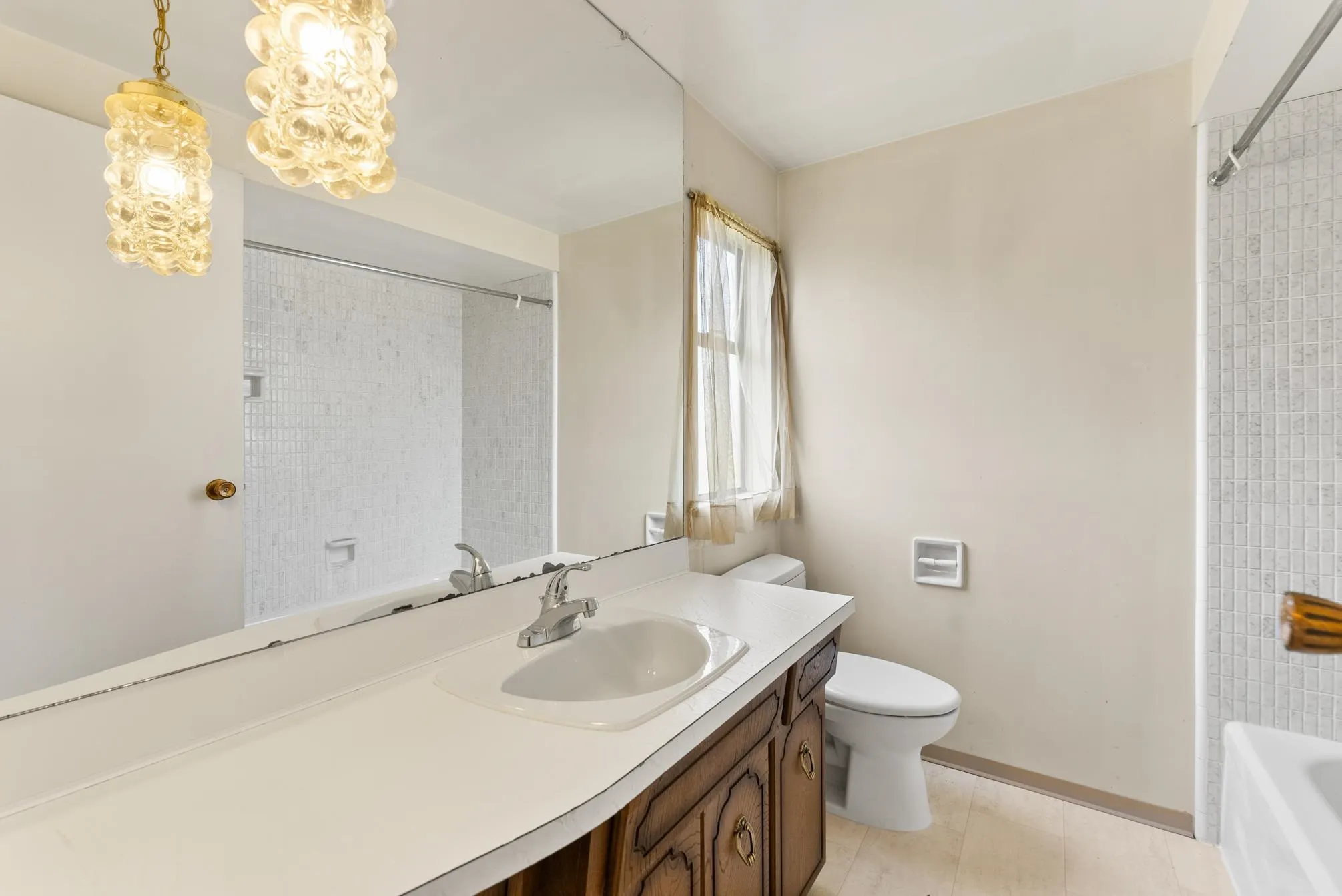 5620 Plover Court
