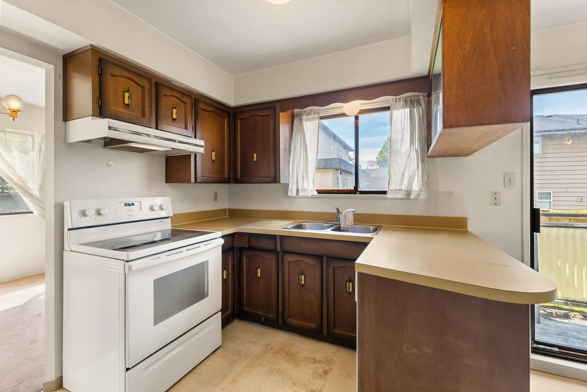 5620 Plover Court