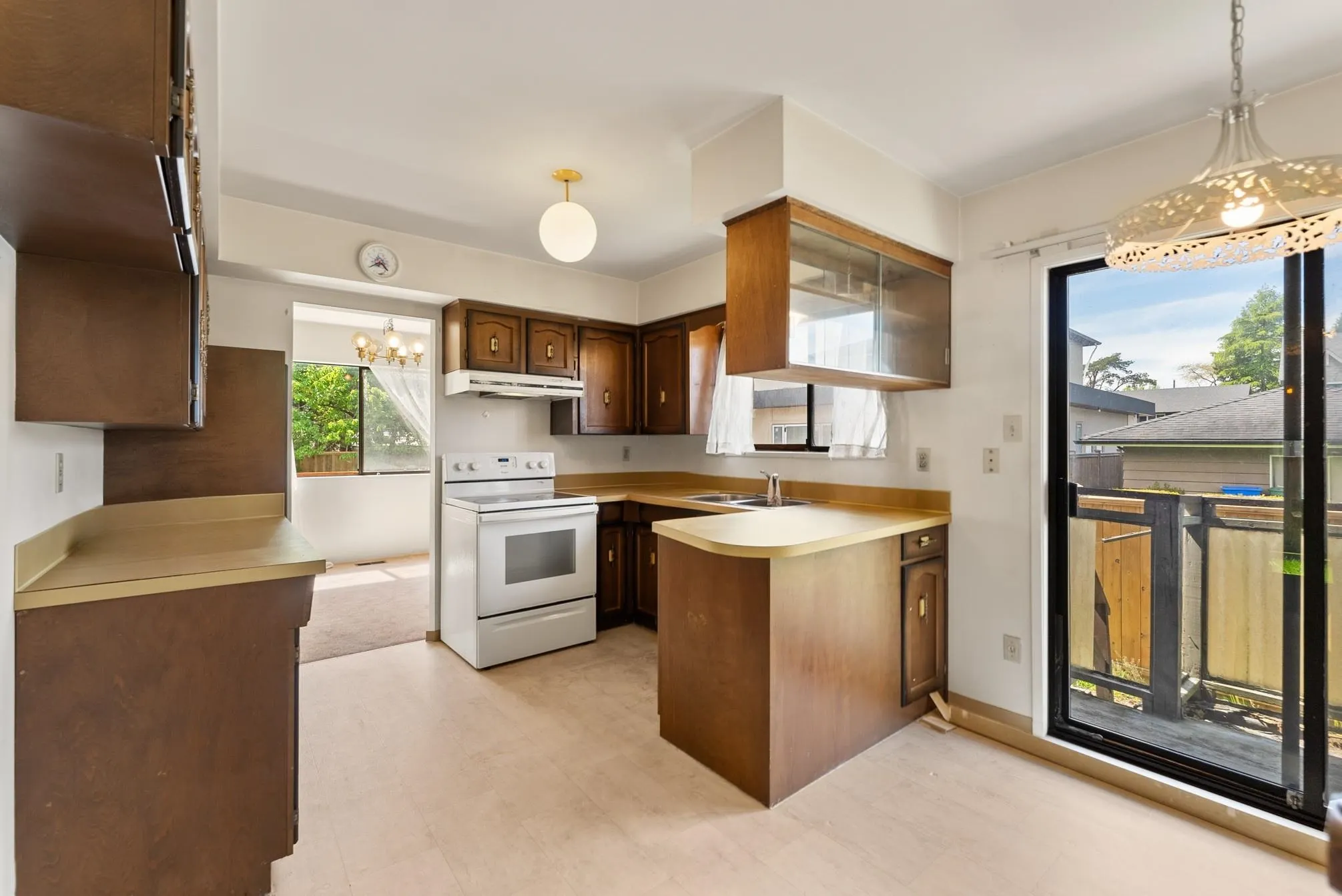 5620 Plover Court
