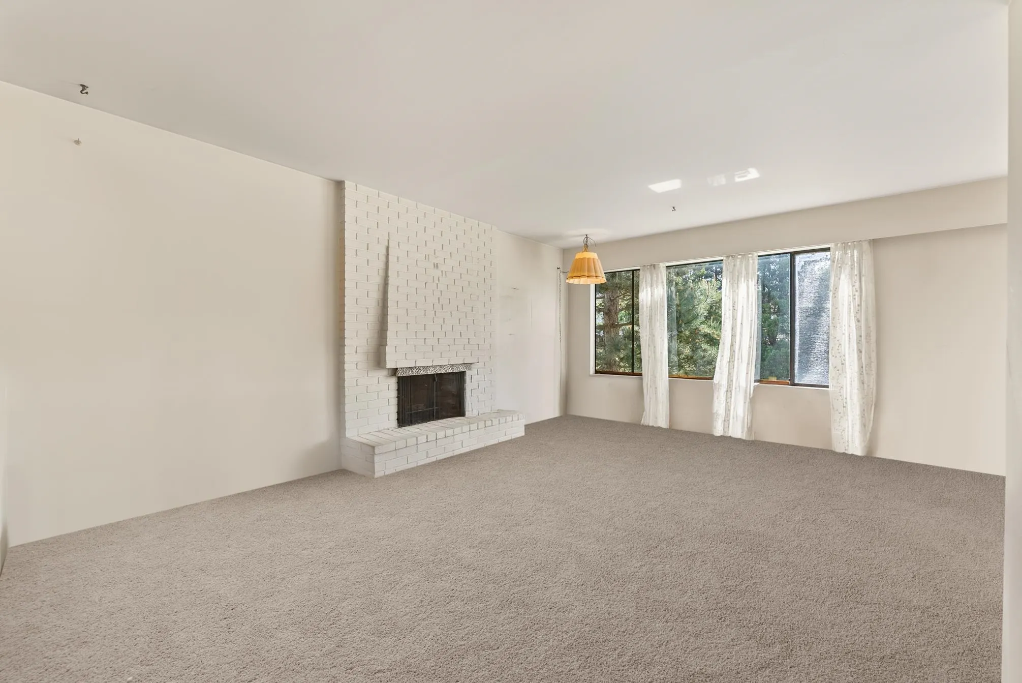 5620 Plover Court
