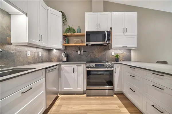 3942 Indian River Drive