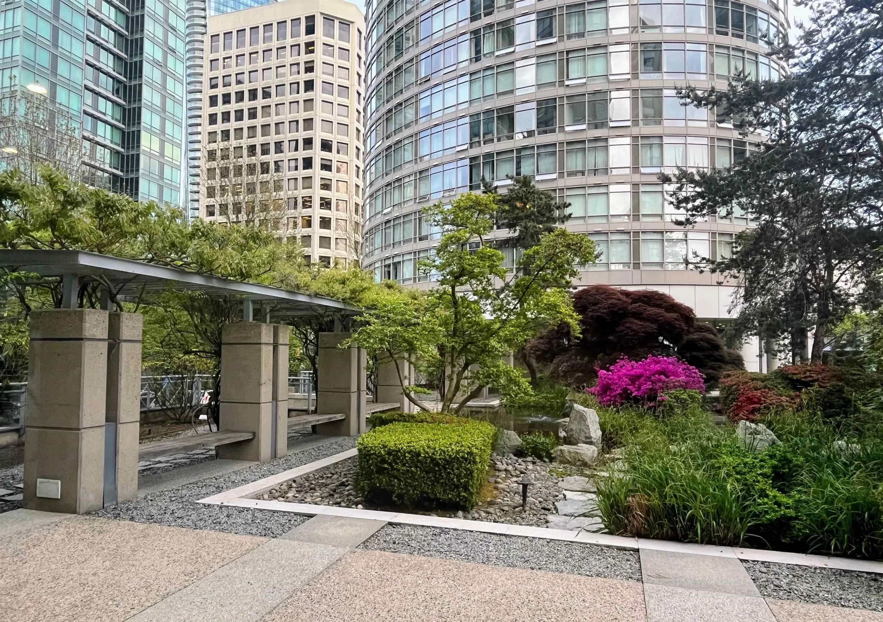 1405 1288 Alberni Street