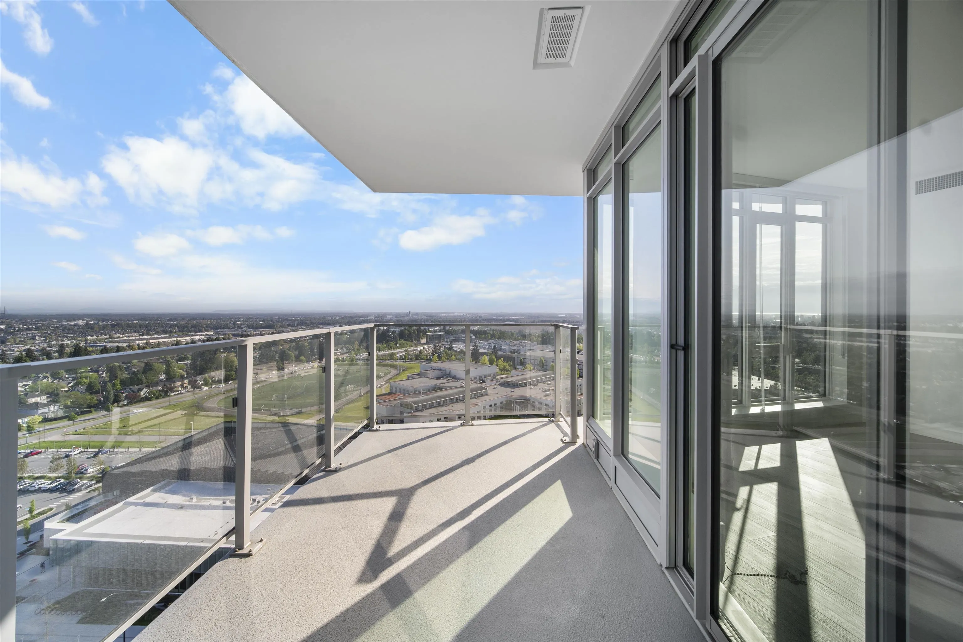 1607 7683 Park Crescent