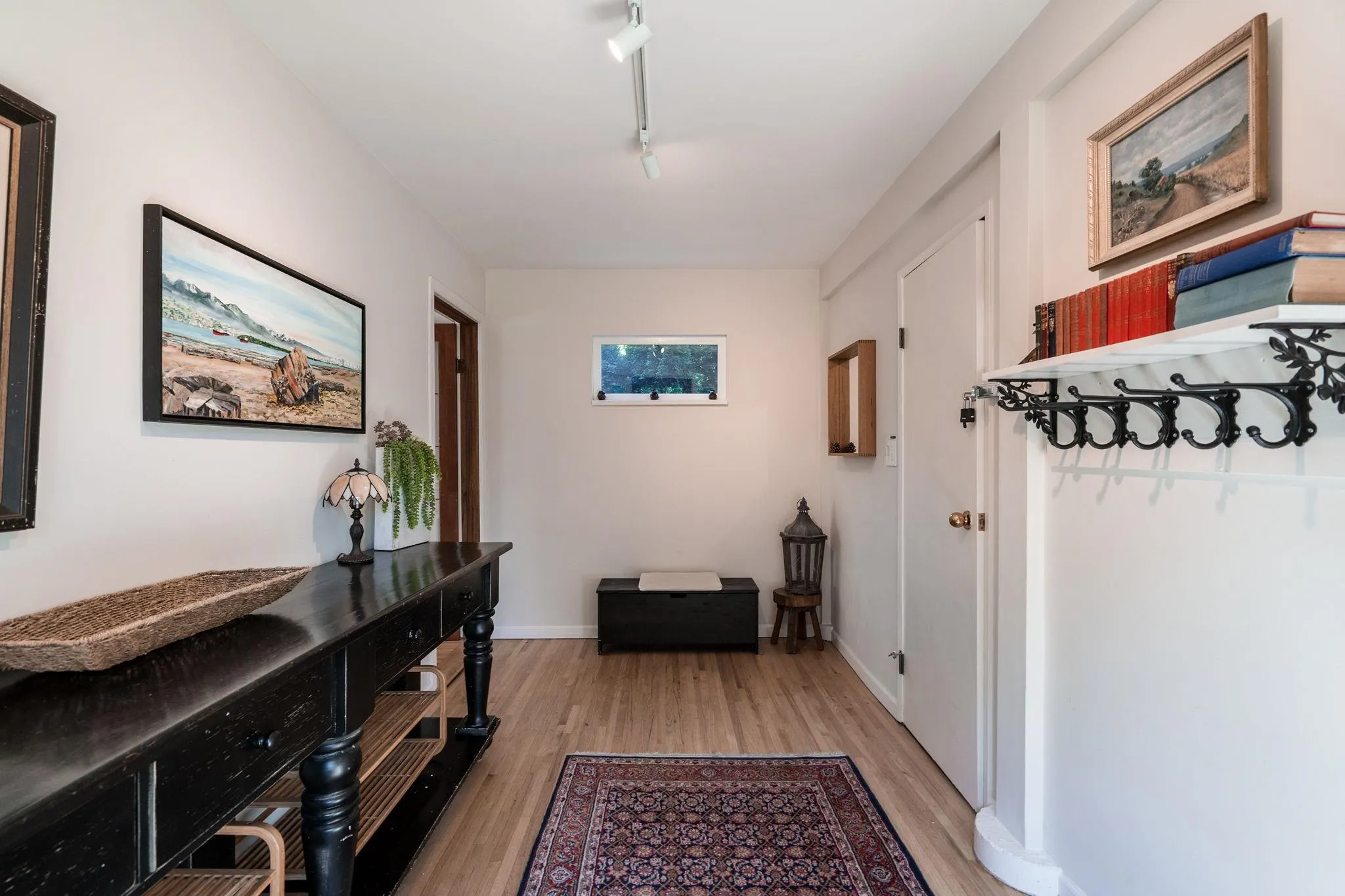 777 Prior Street