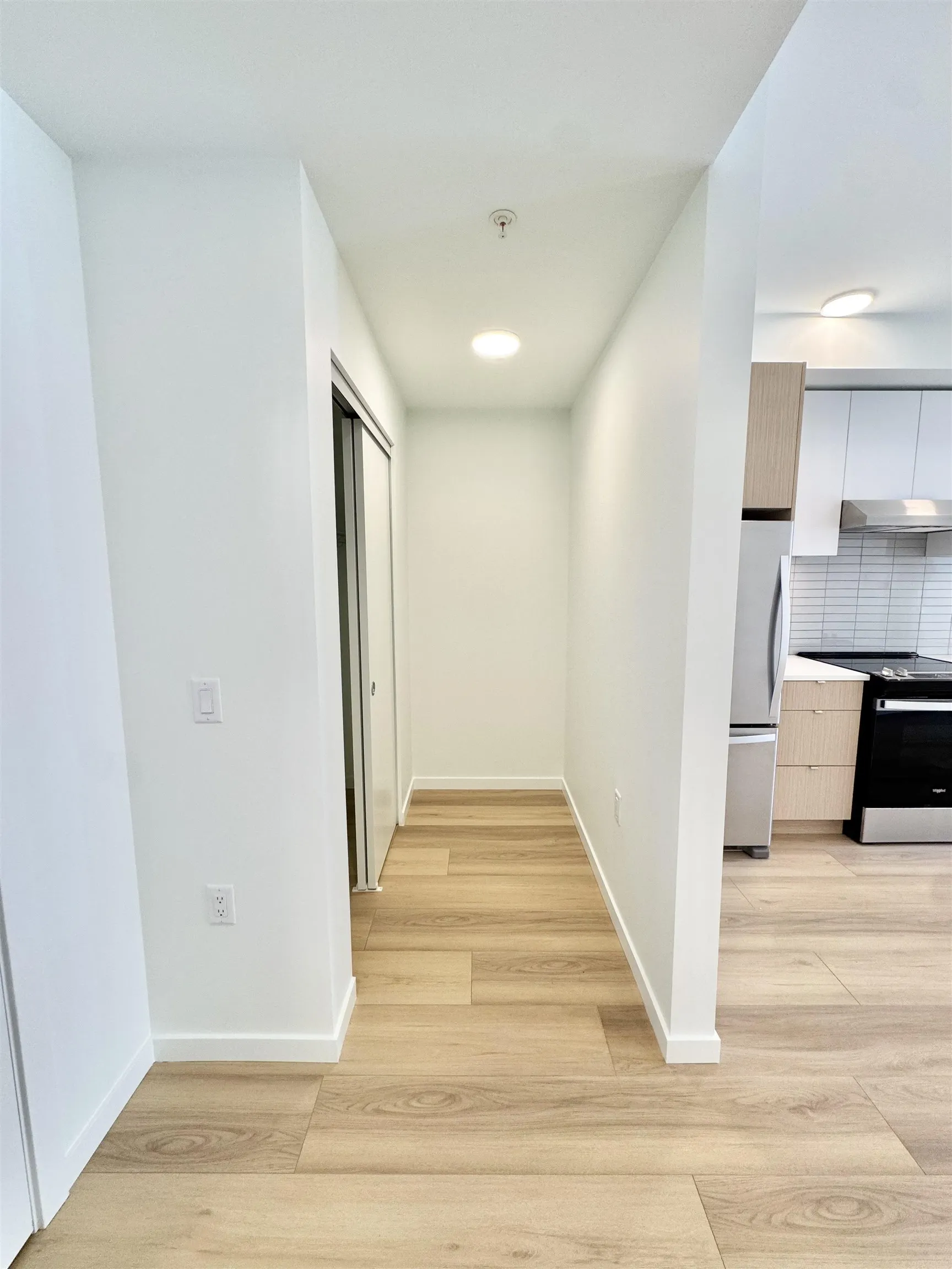505 37994 Second Avenue