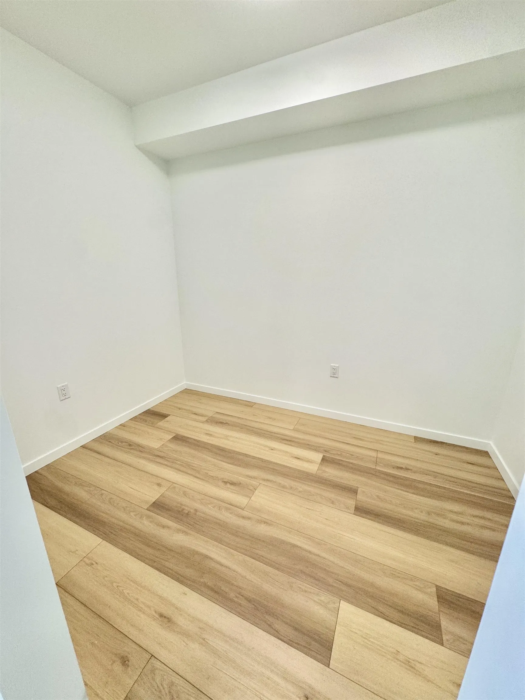 505 37994 Second Avenue