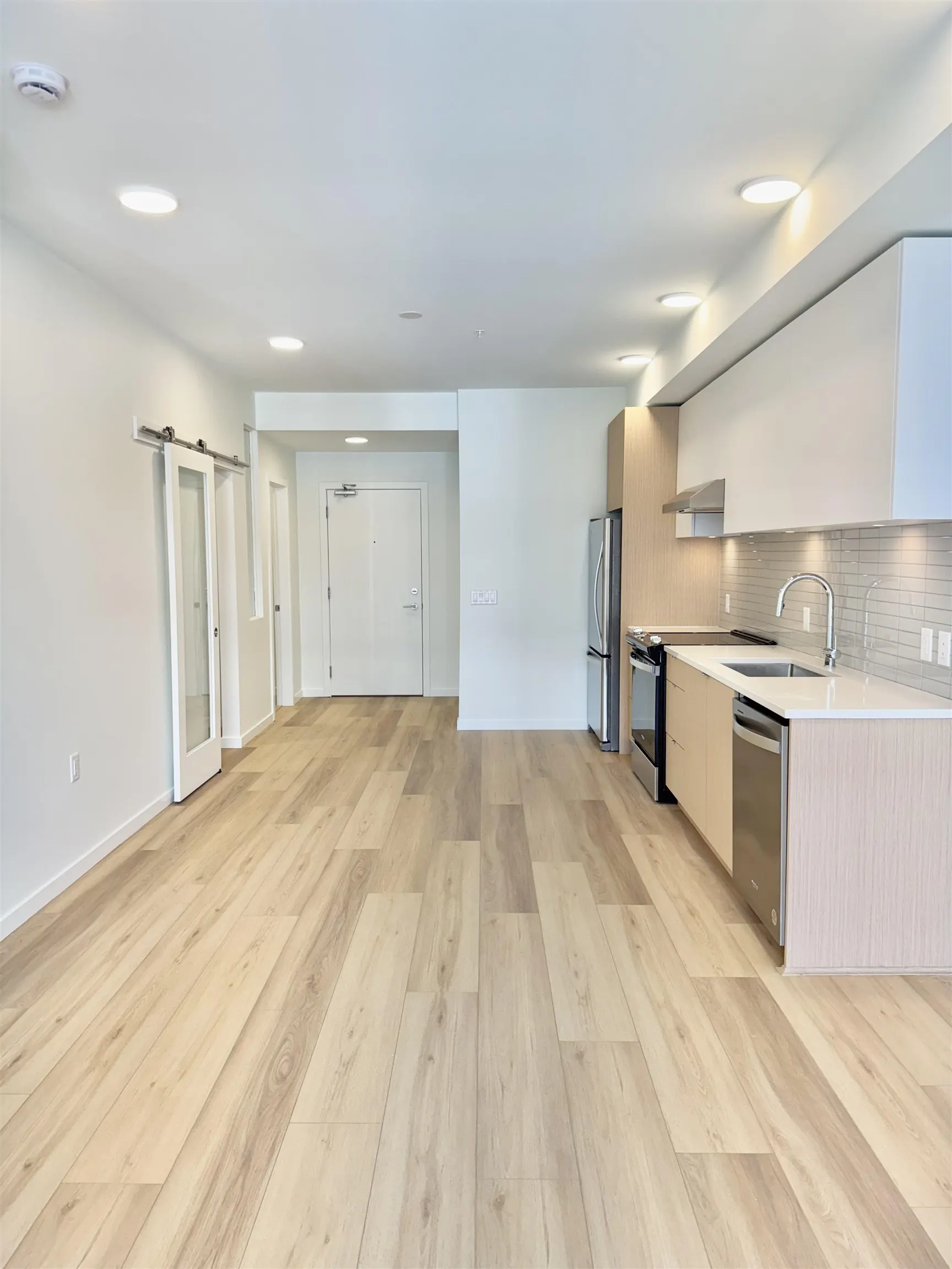 505 37994 Second Avenue